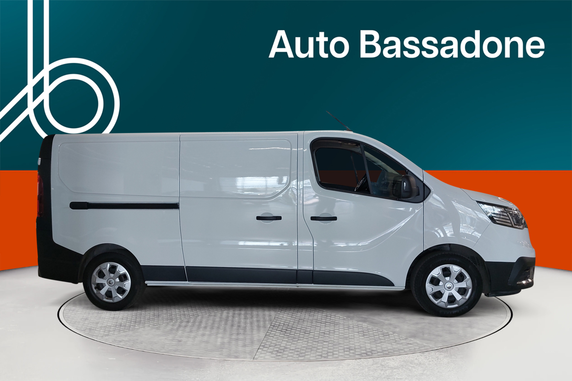 RENAULT Trafic 2022