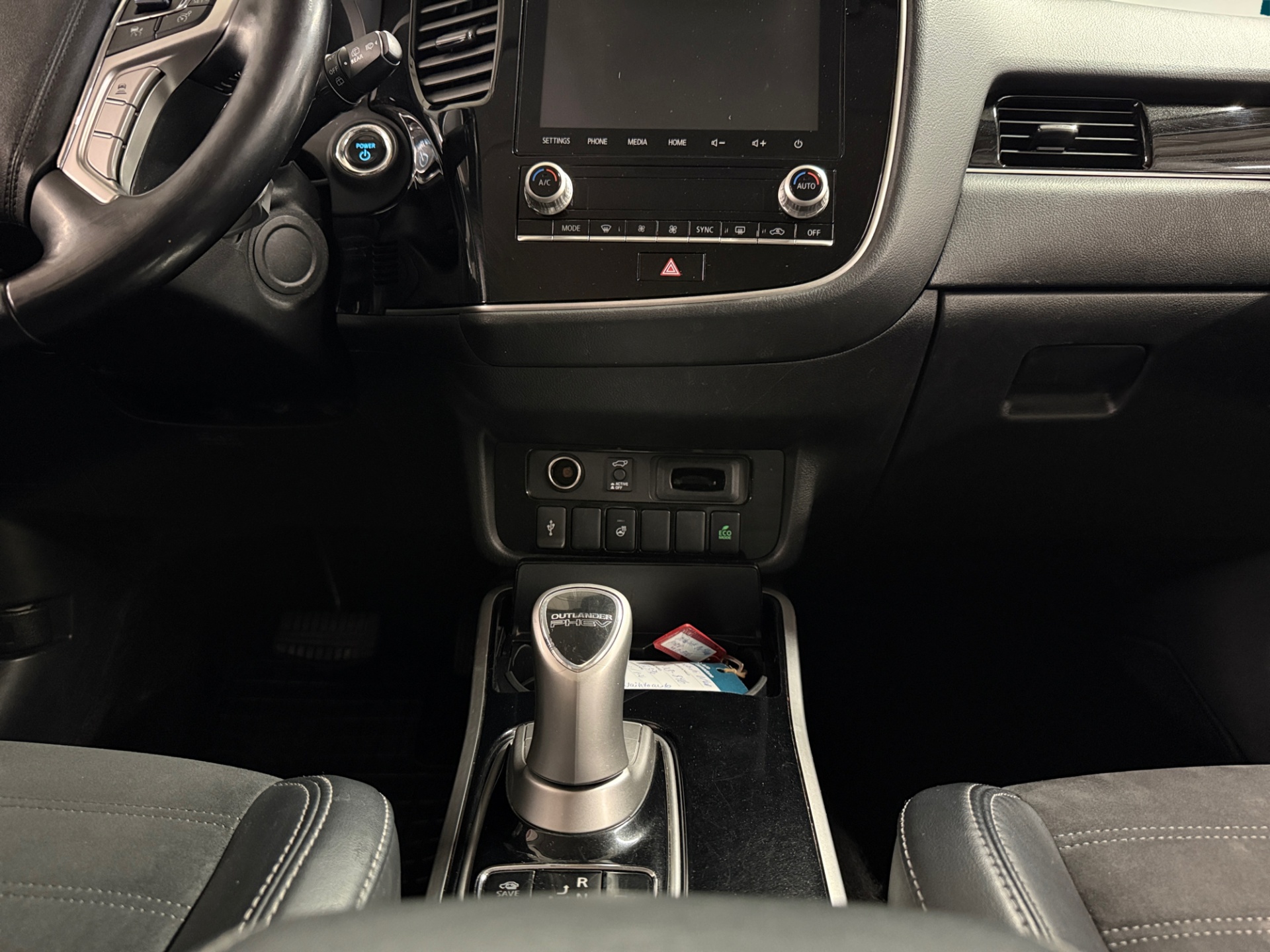 MITSUBISHI Outlander PHEV 2021