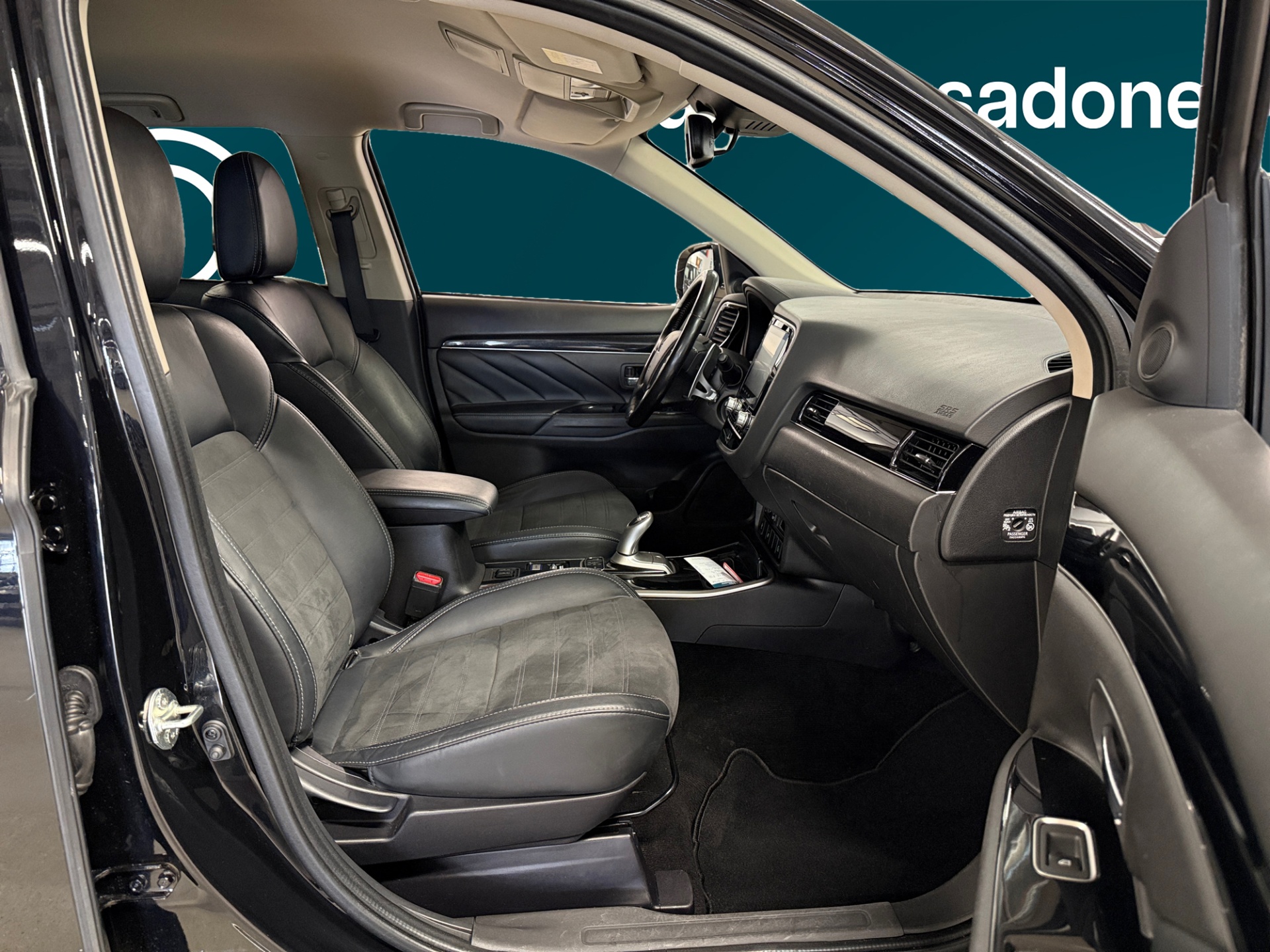MITSUBISHI Outlander PHEV 2021