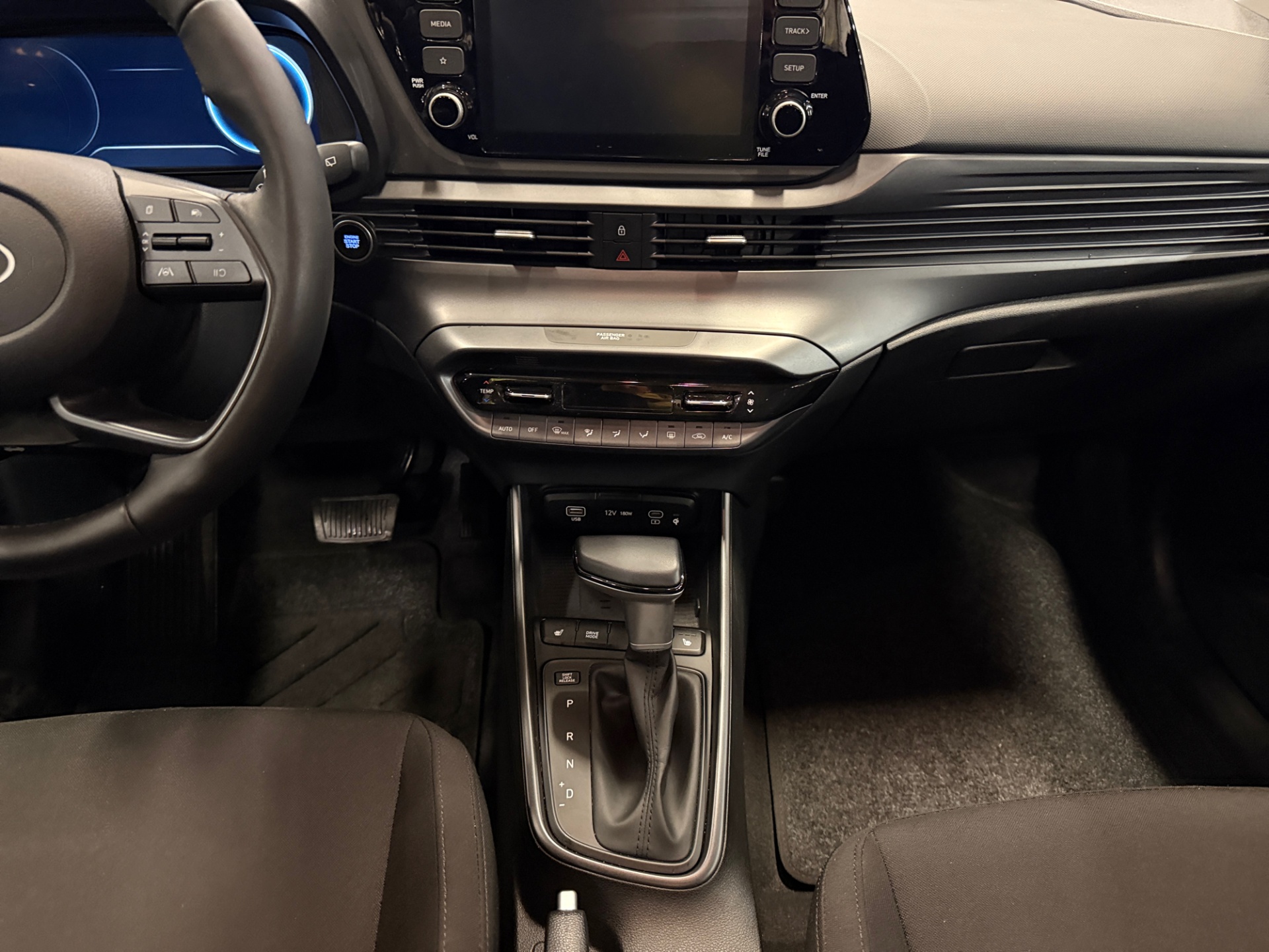 HYUNDAI i20 Hatchback 2024