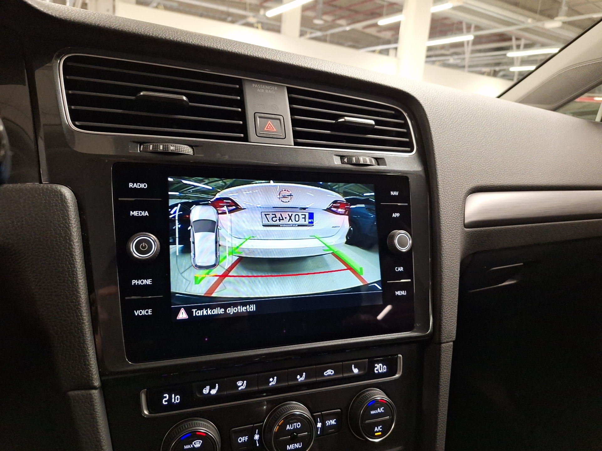 VOLKSWAGEN Golf 2018