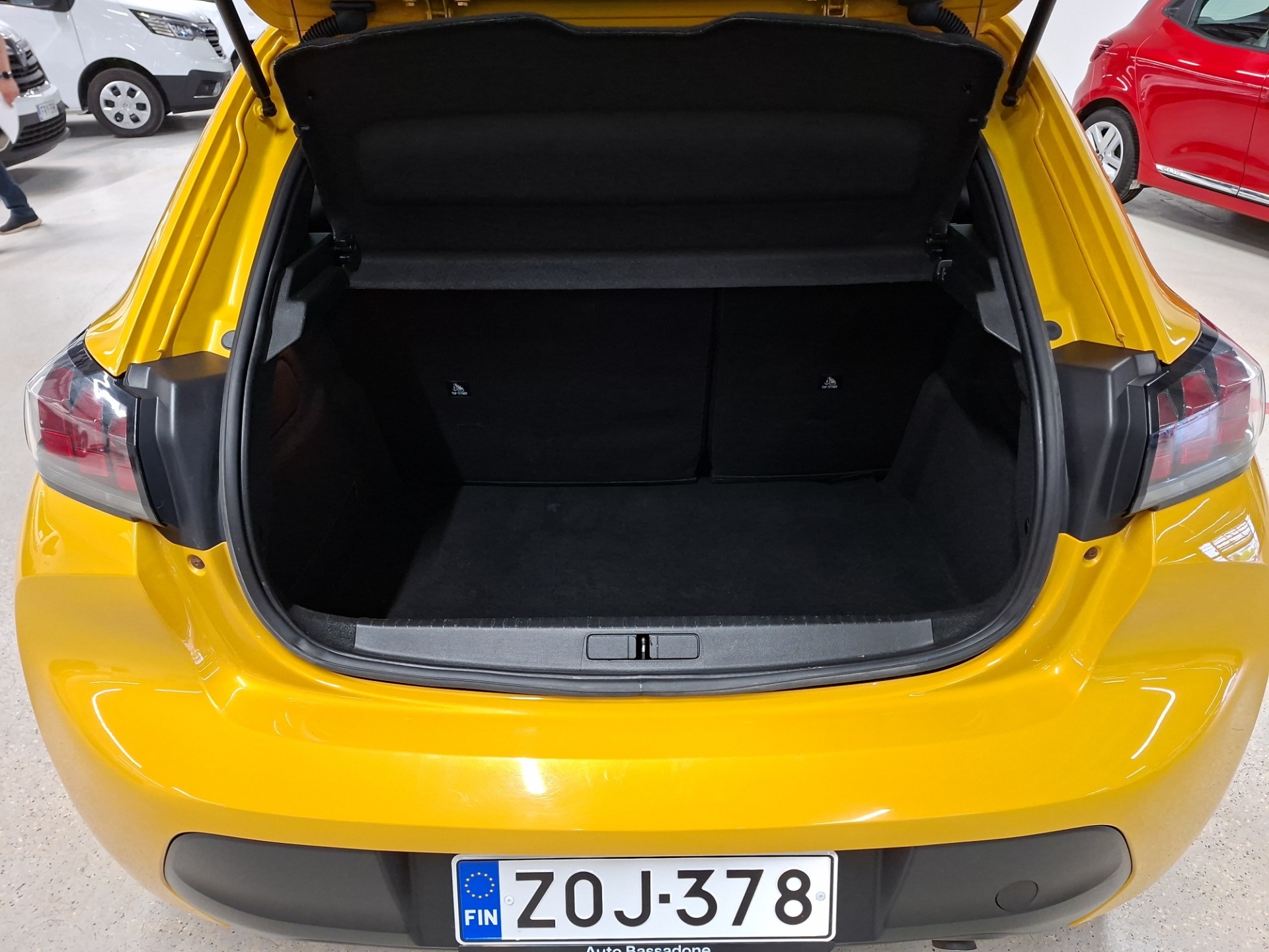 PEUGEOT 208 2022