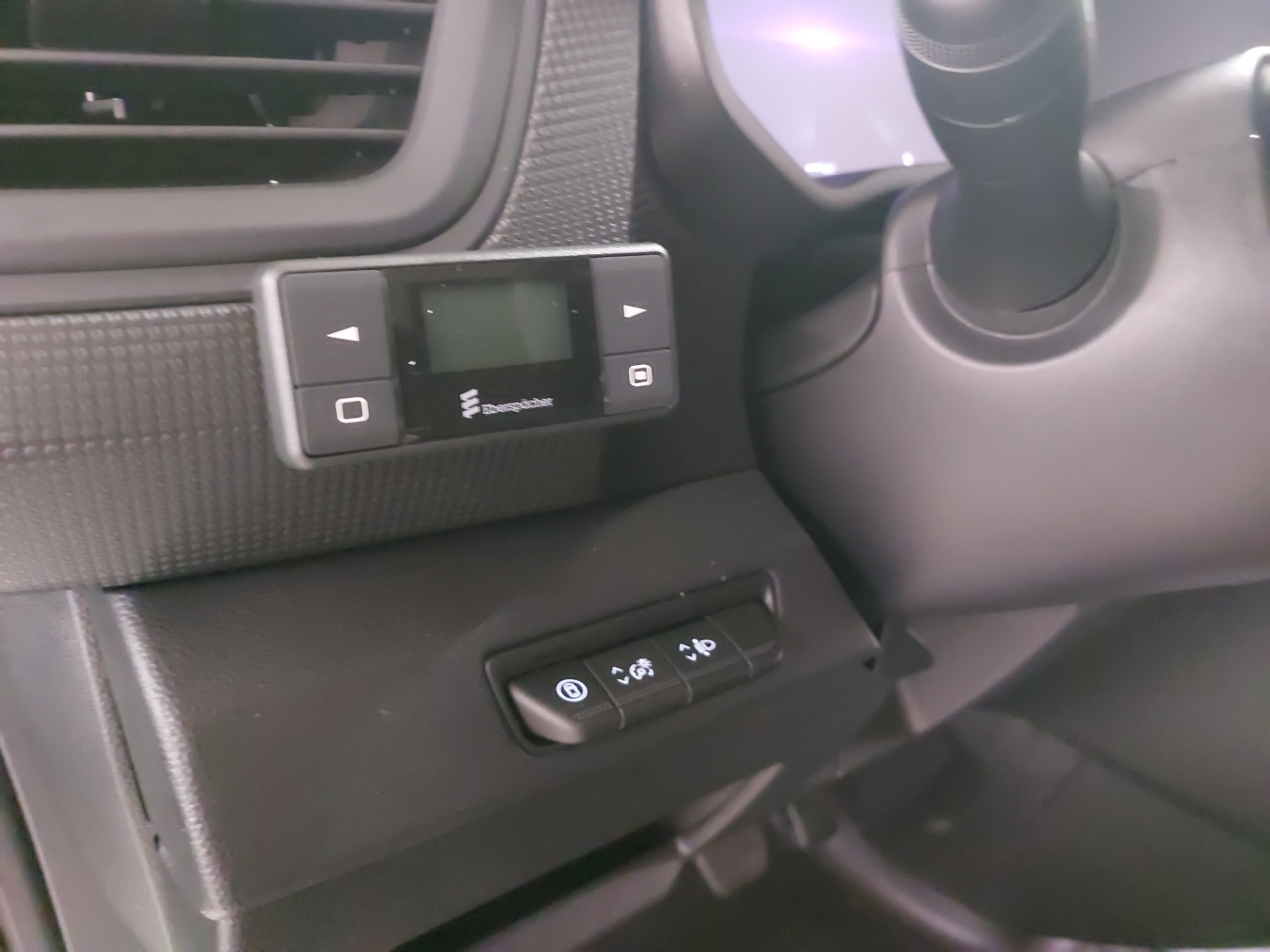 Renault Trafic Combi 2025