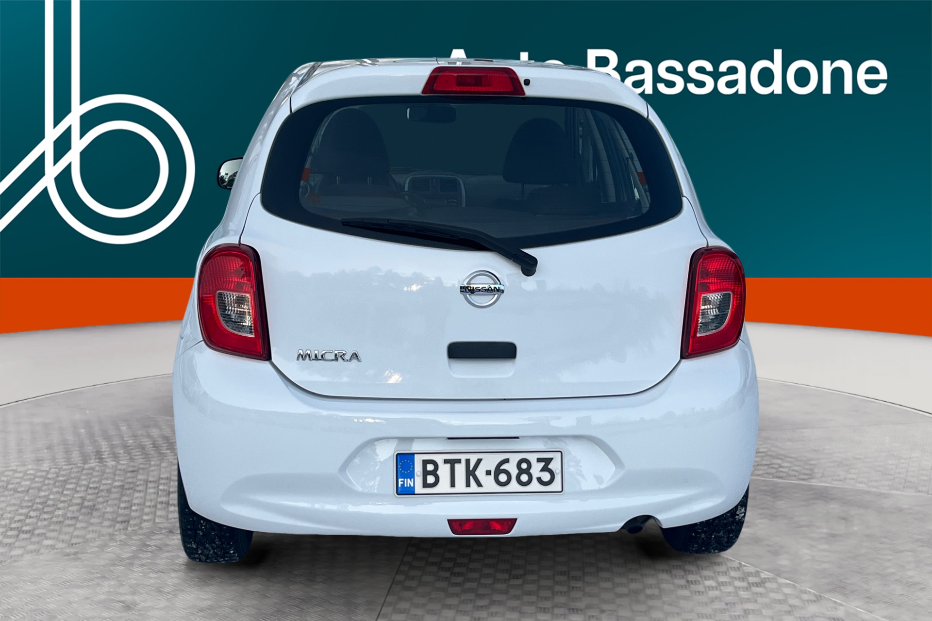 NISSAN Micra 2015