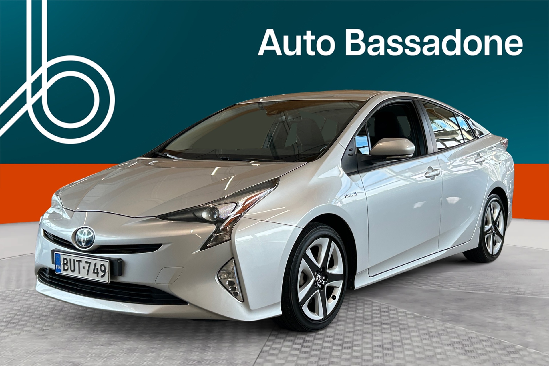 TOYOTA Prius 2017