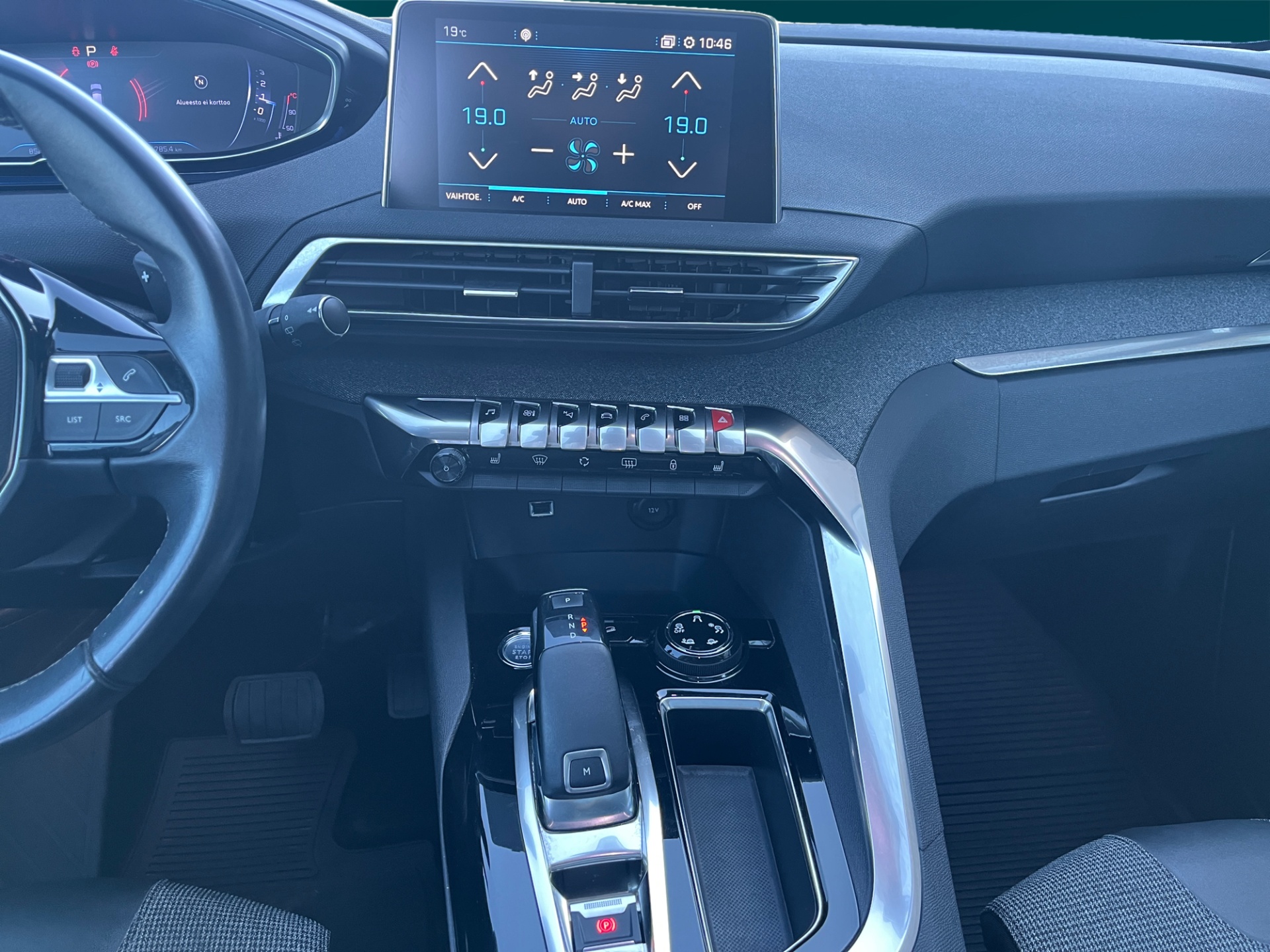 PEUGEOT 3008 2019