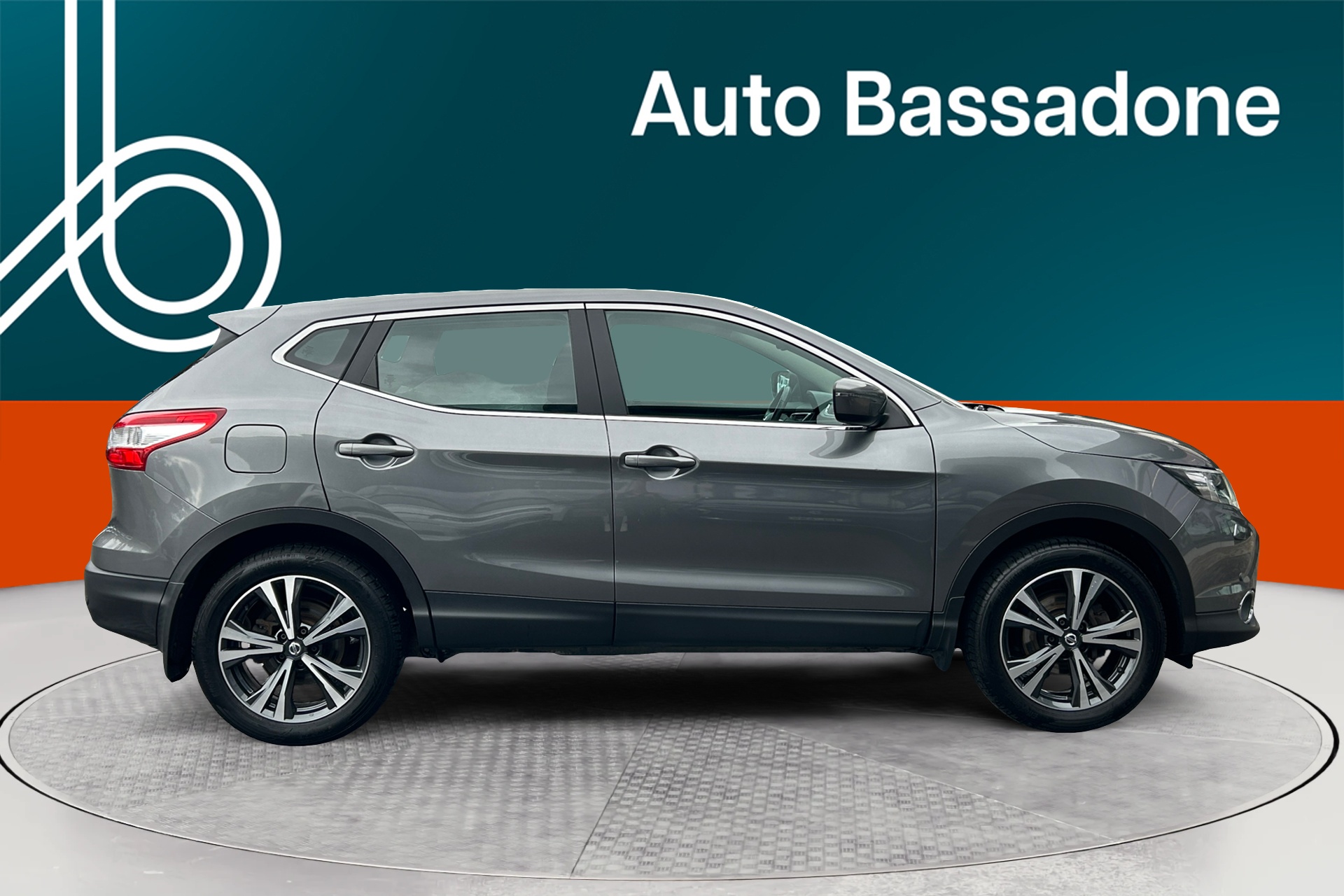 NISSAN Qashqai 2015
