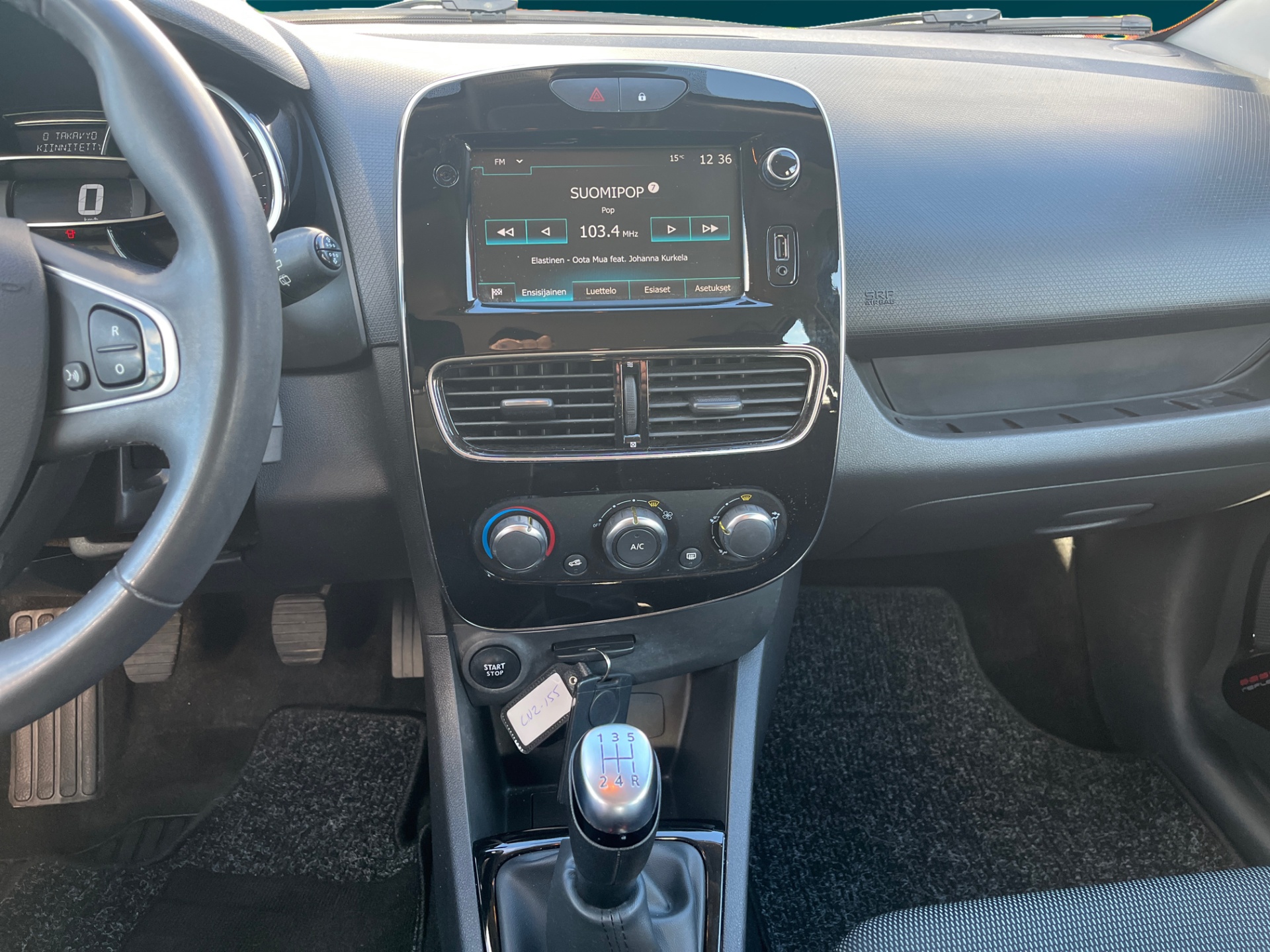 RENAULT Clio 2019