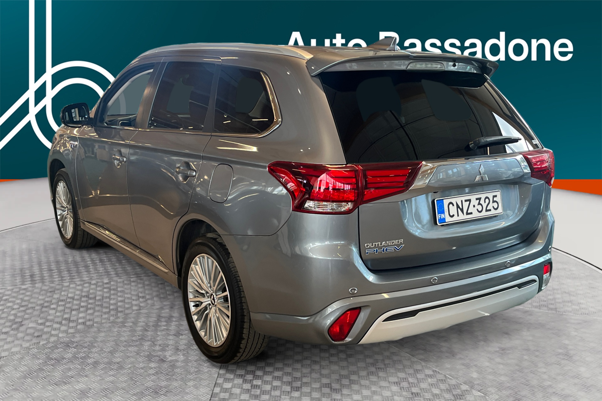 MITSUBISHI OUTLANDER PHEV 2020