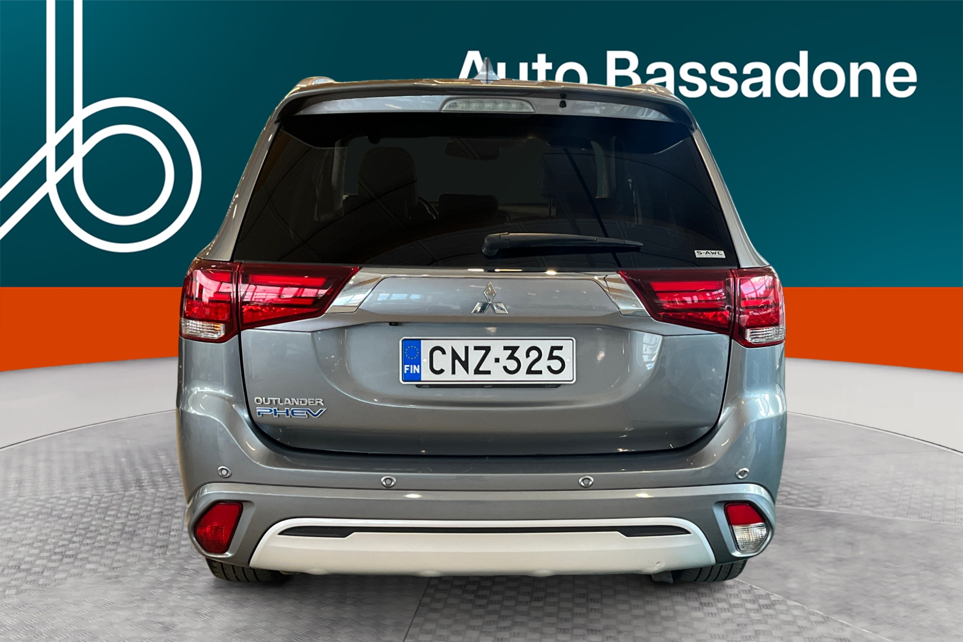 MITSUBISHI OUTLANDER PHEV 2020