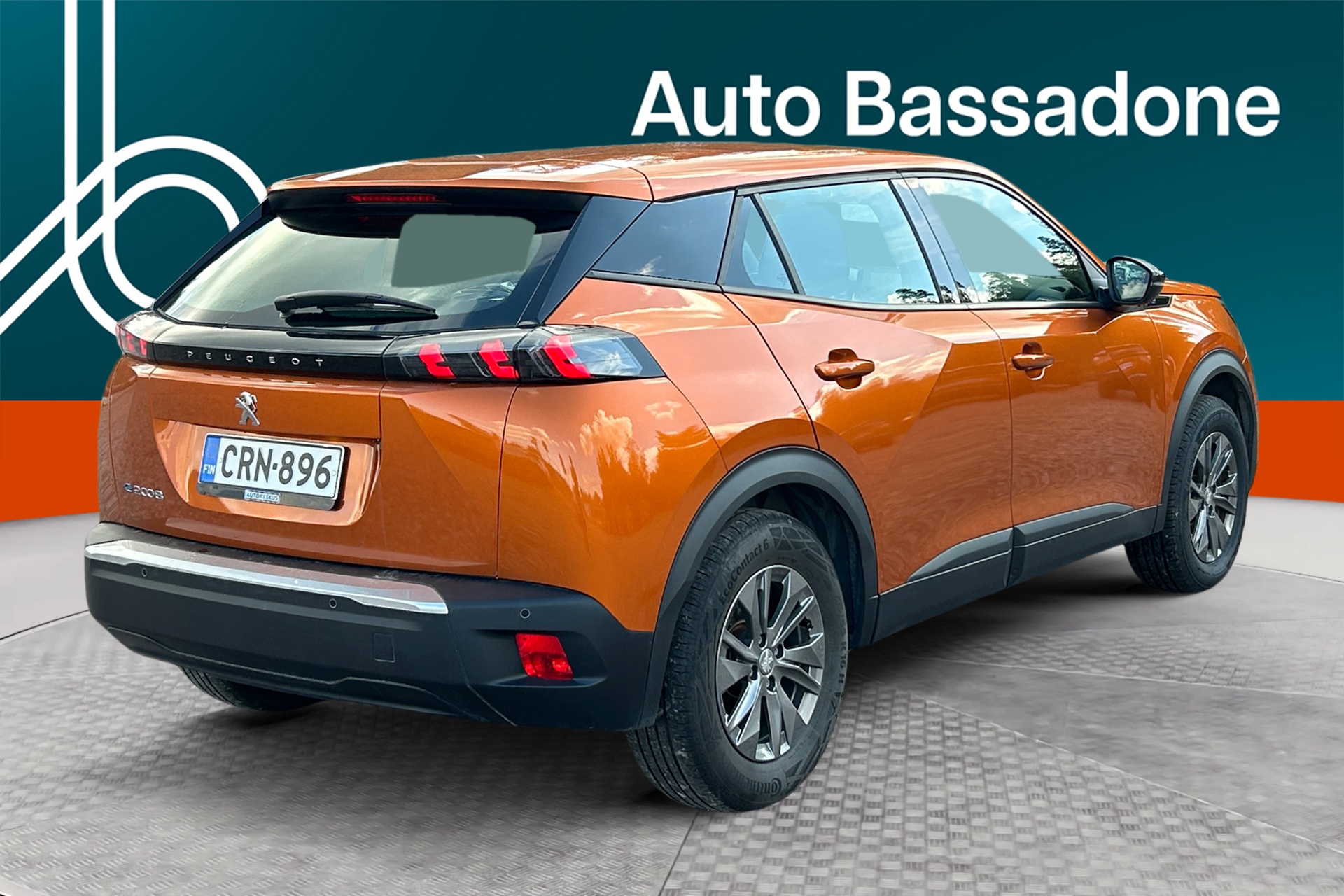 PEUGEOT e-2008 2023