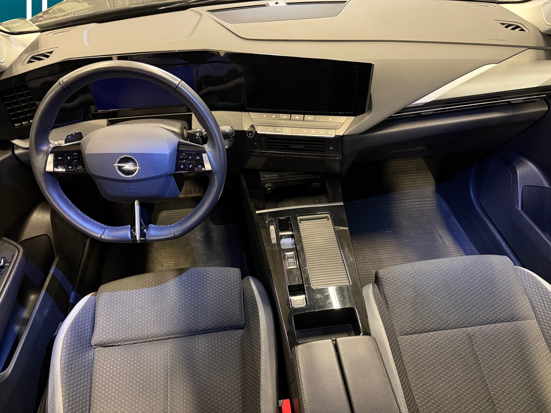 Opel Astra 2024