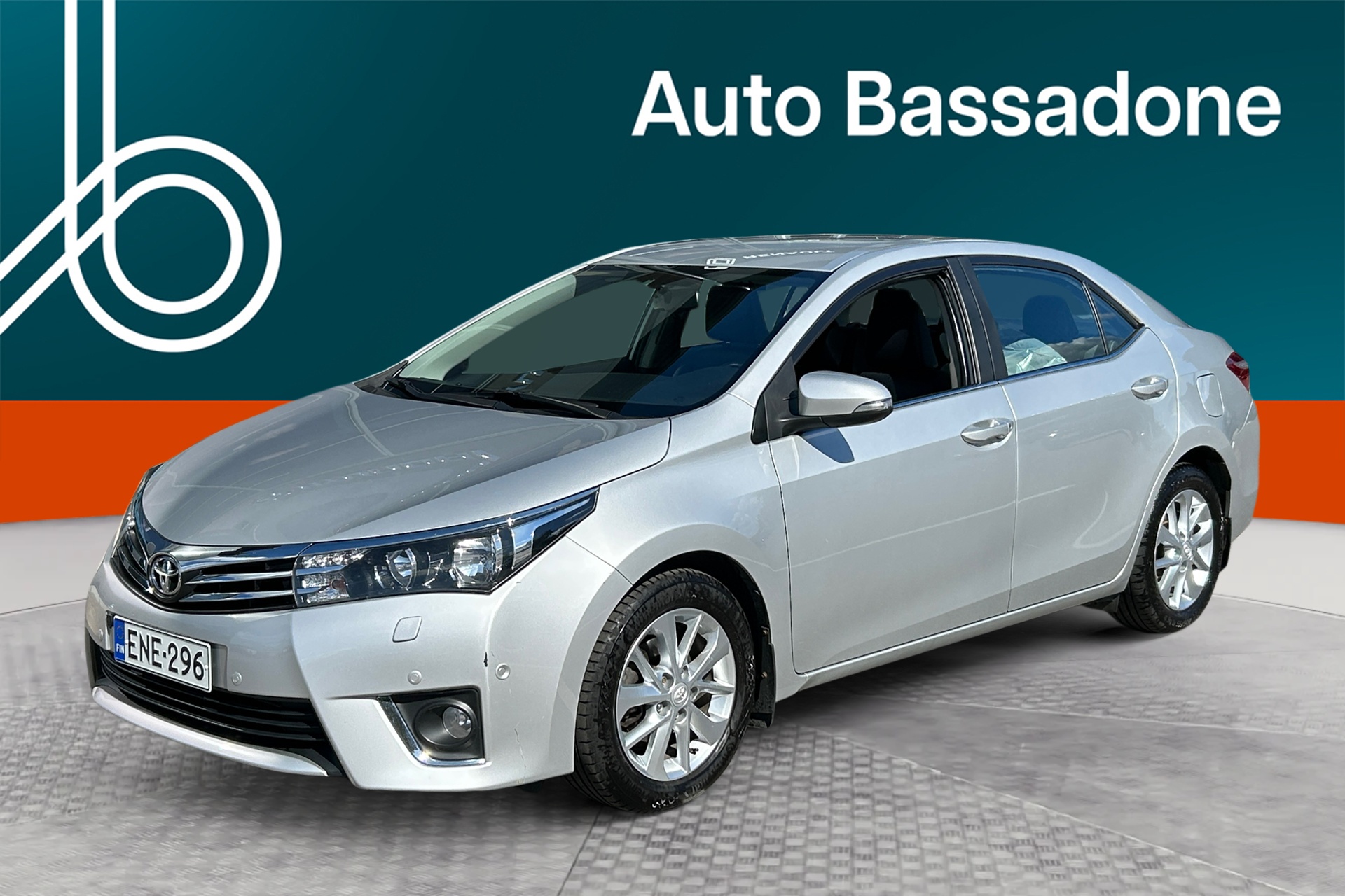 TOYOTA Corolla 2015