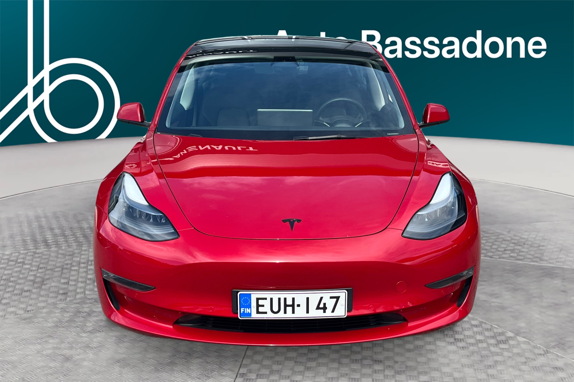 TESLA Model 3 2021