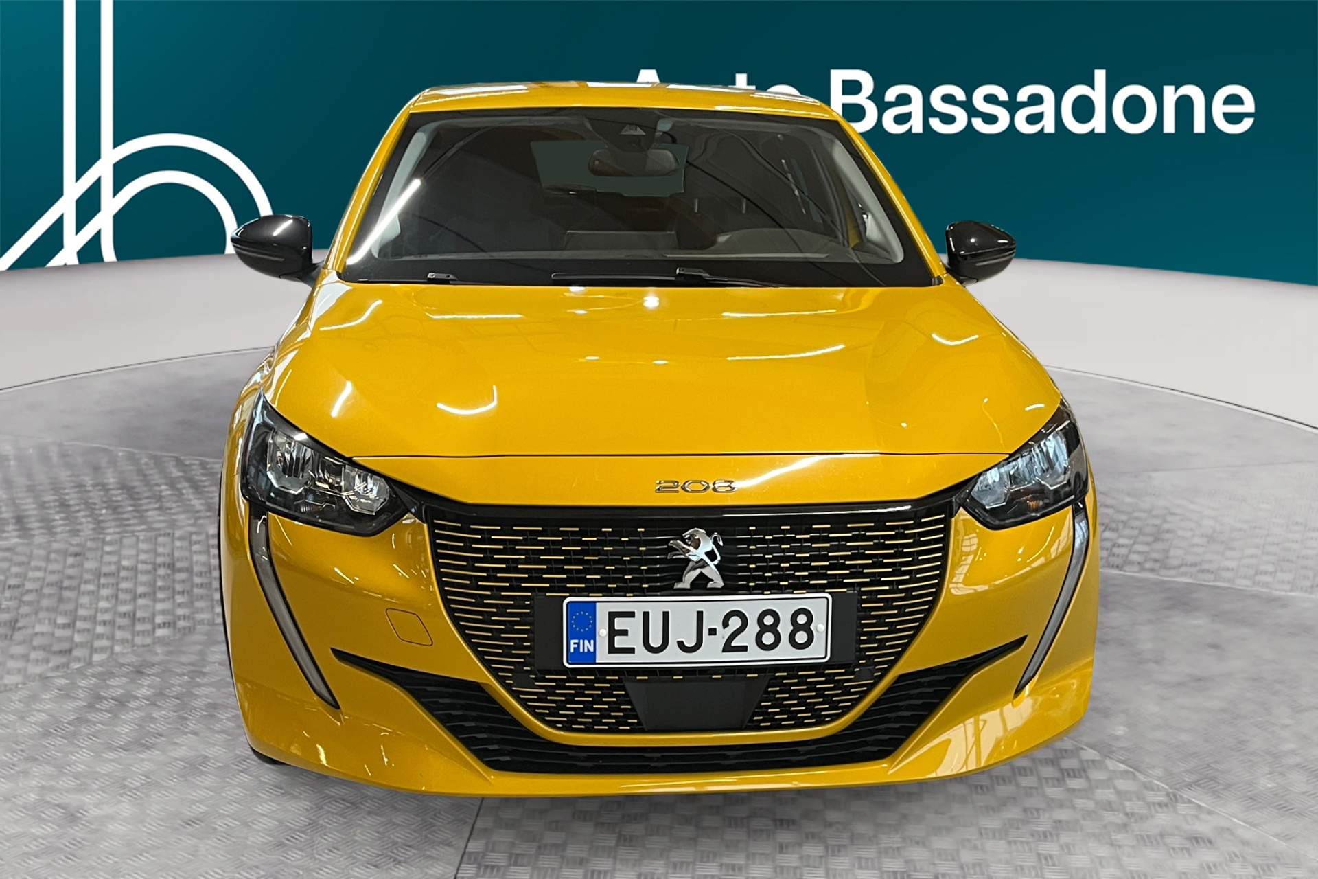 PEUGEOT e-208 2022