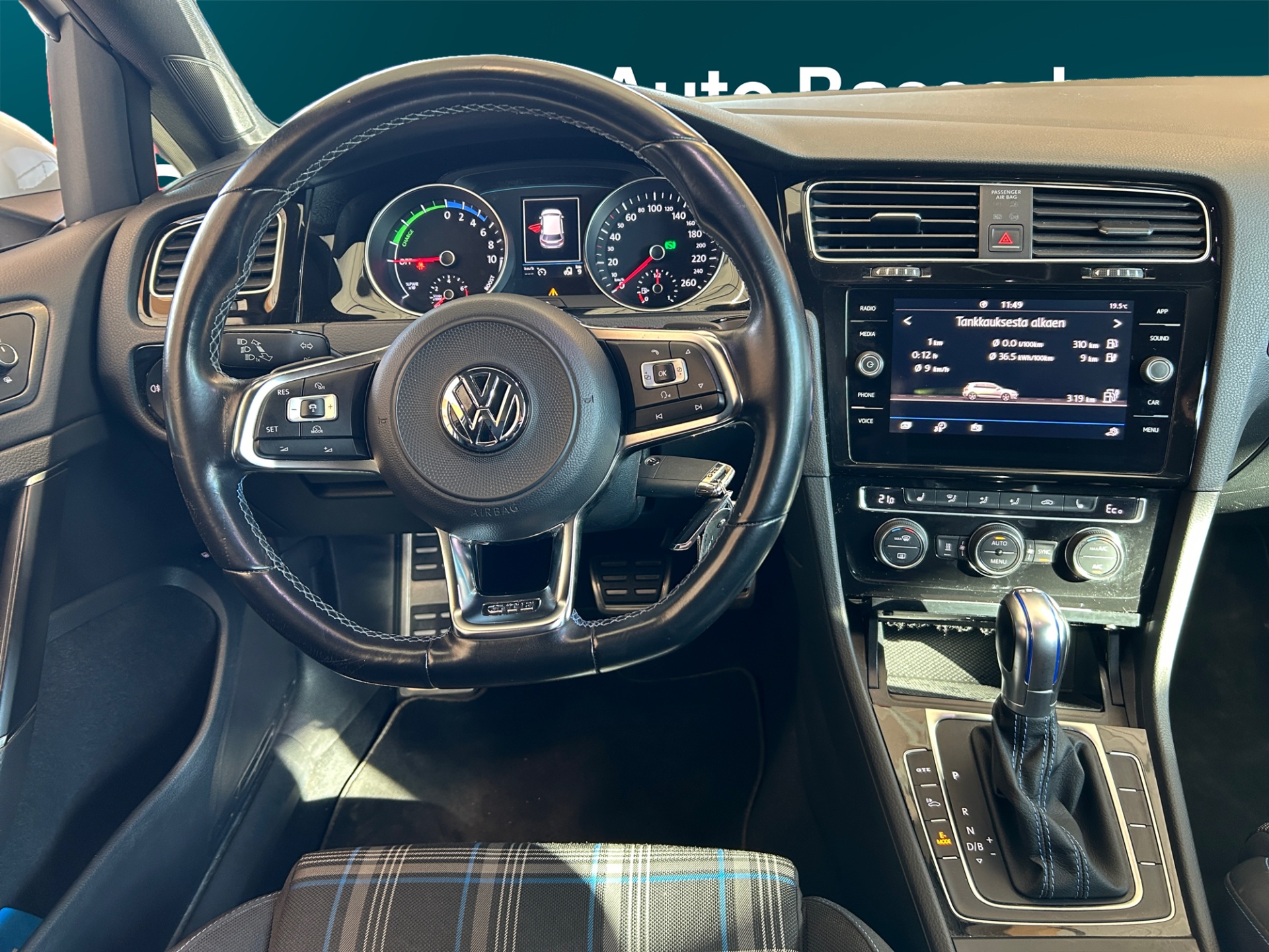 VOLKSWAGEN GOLF 2018