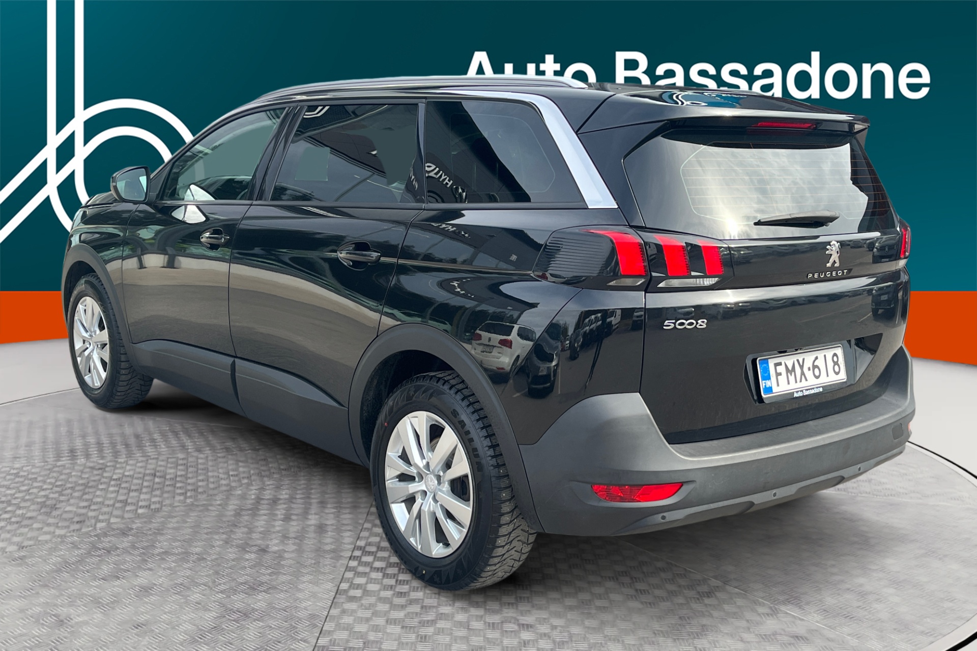 PEUGEOT 5008 2018
