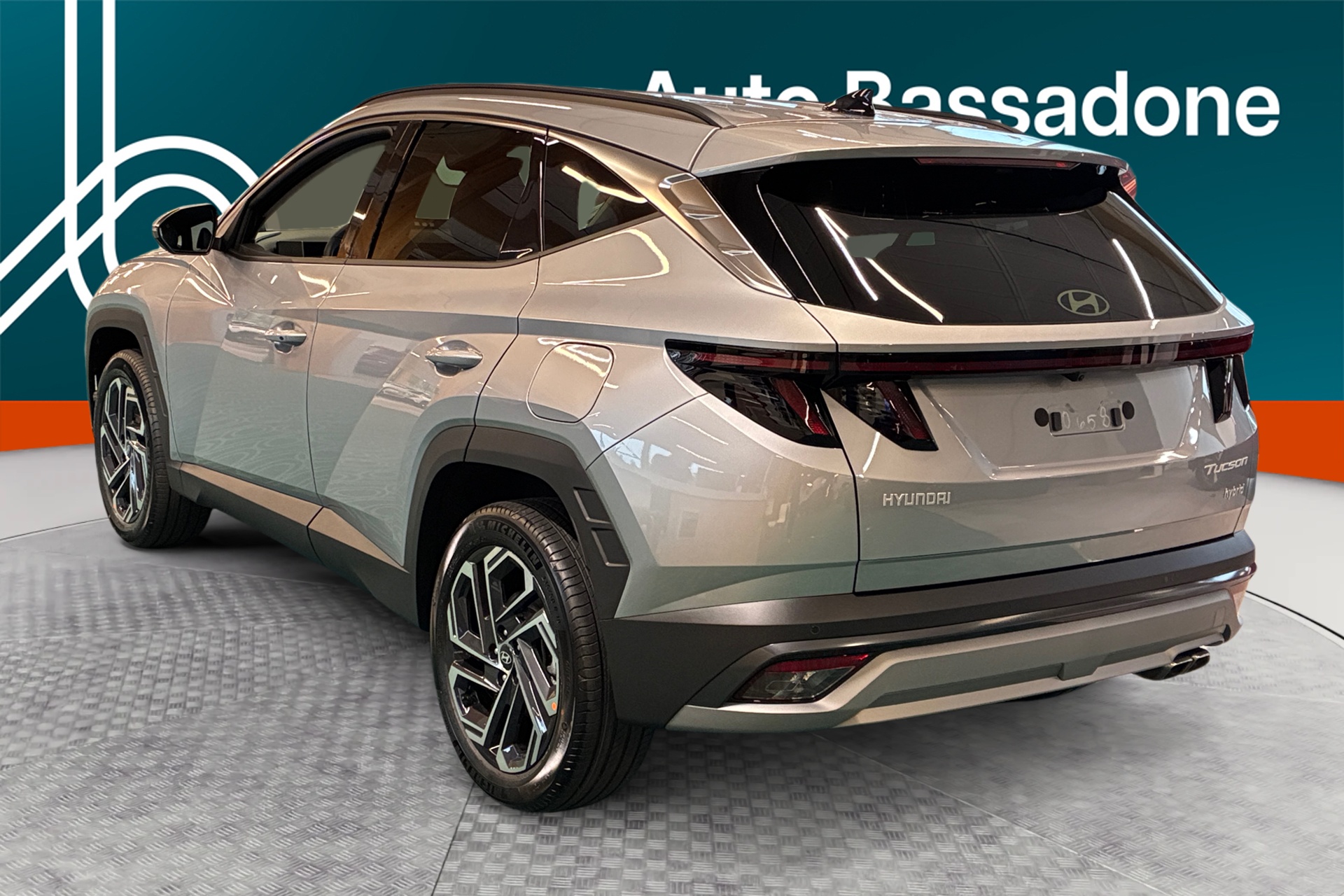 Hyundai TUCSON Hybrid 2026