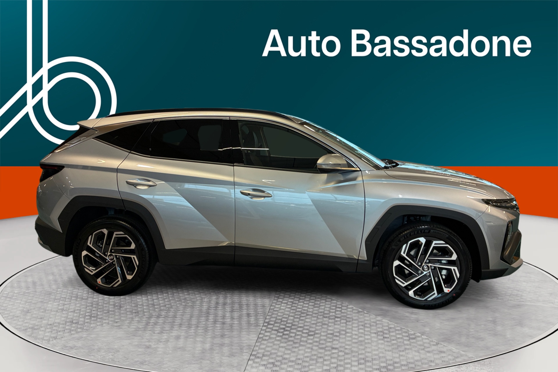 Hyundai TUCSON Hybrid 2026