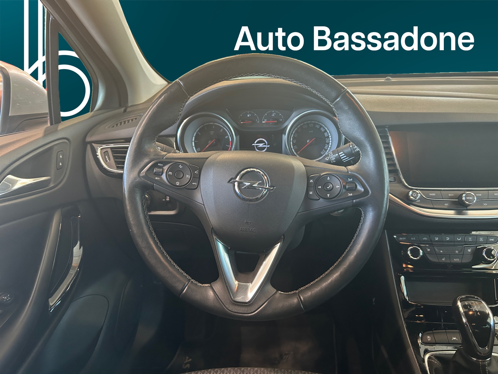 OPEL Astra 2019