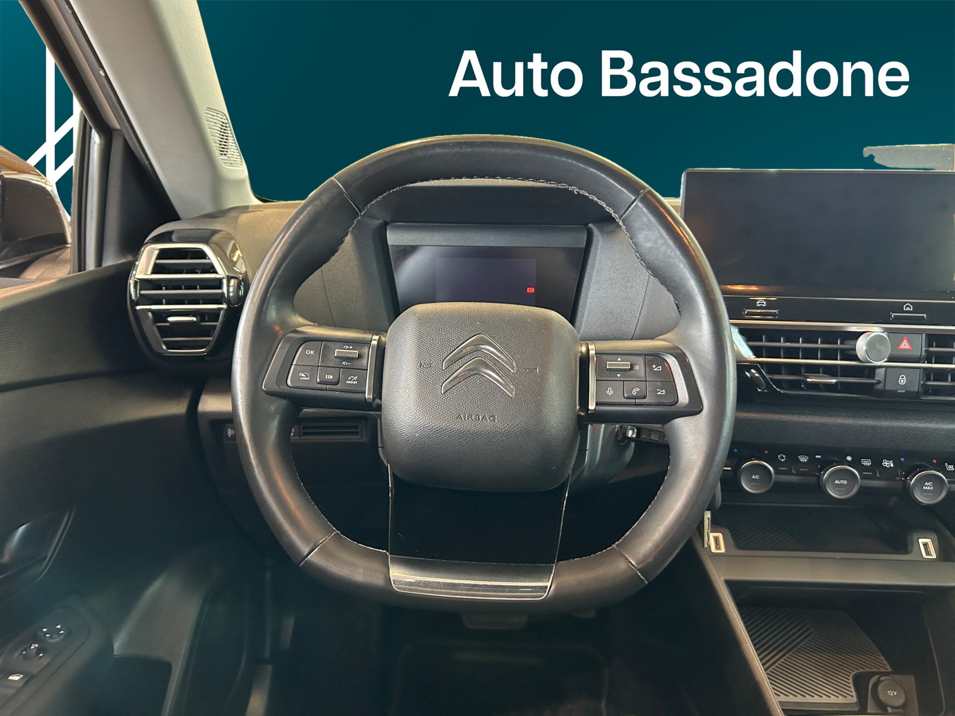 CITROEN C4 2023
