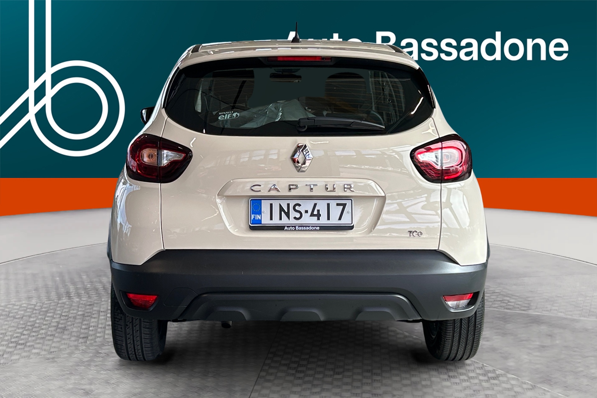 RENAULT Captur 2017