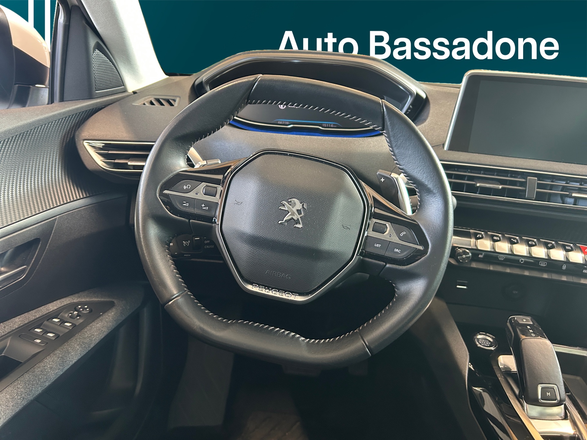 PEUGEOT 3008 2021
