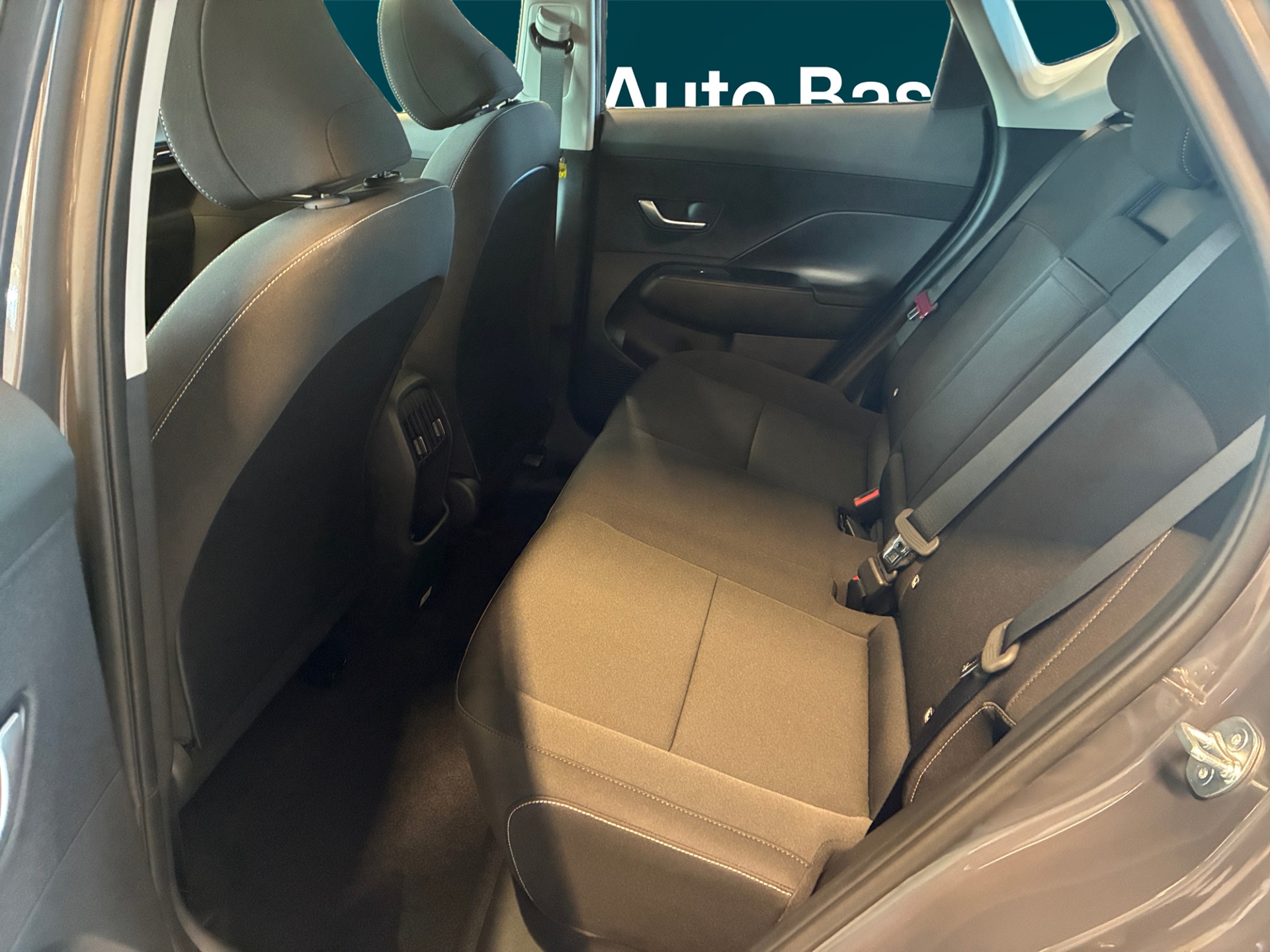 Hyundai KONA Electric 2026