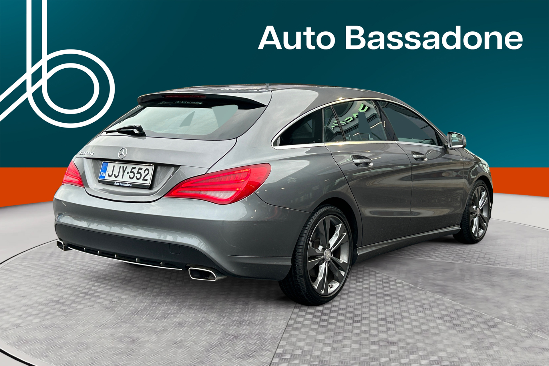 MERCEDES-BENZ CLA 2016