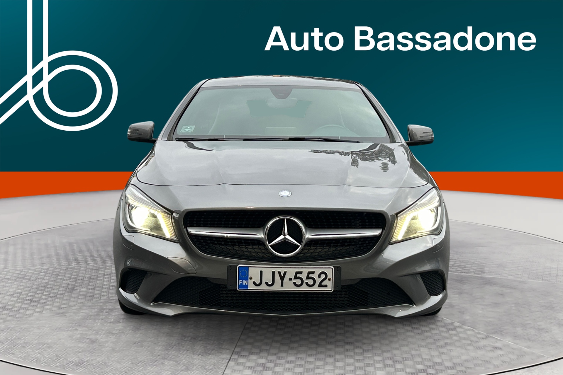 MERCEDES-BENZ CLA 2016