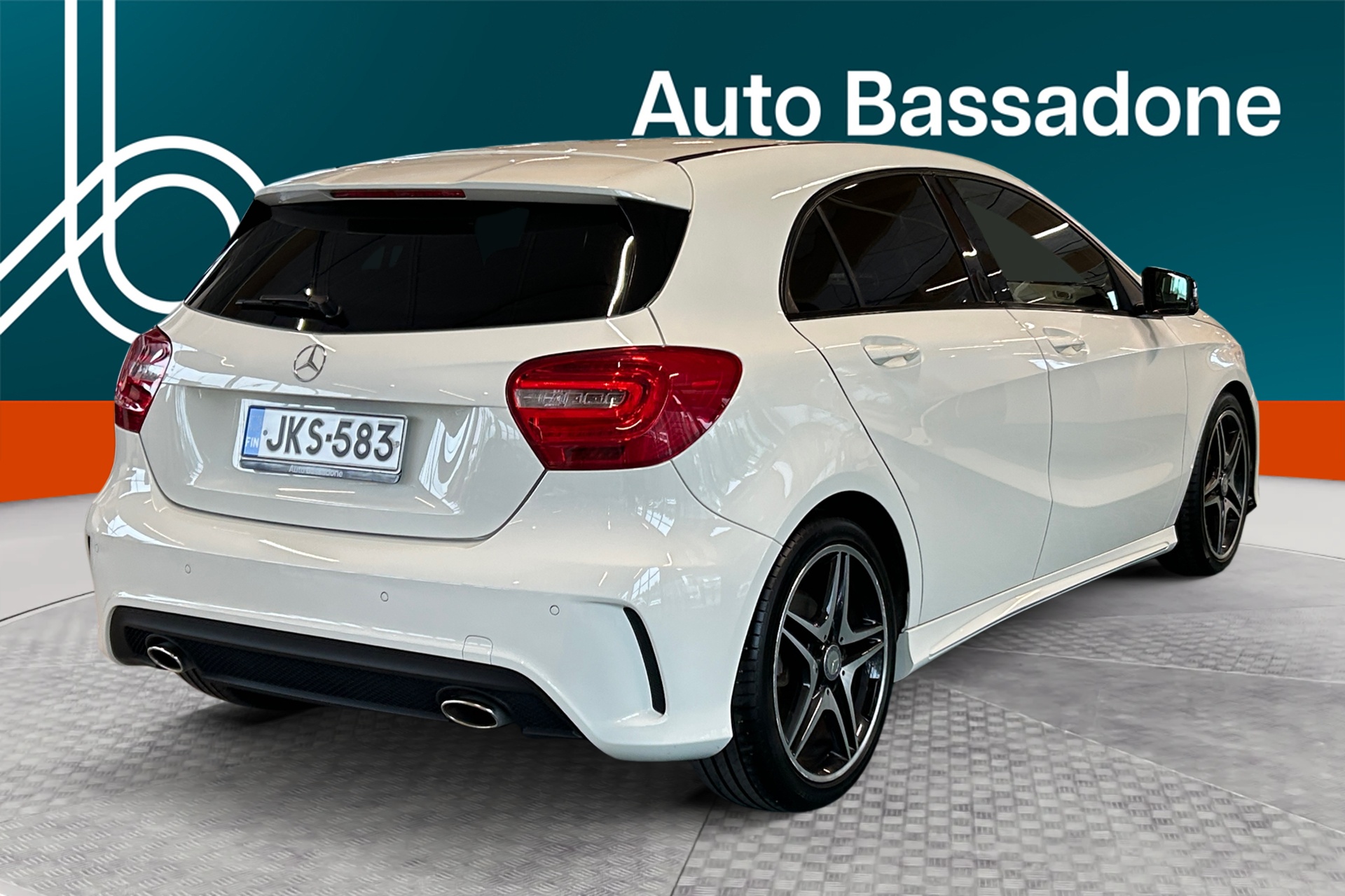 MERCEDES-BENZ A 2014