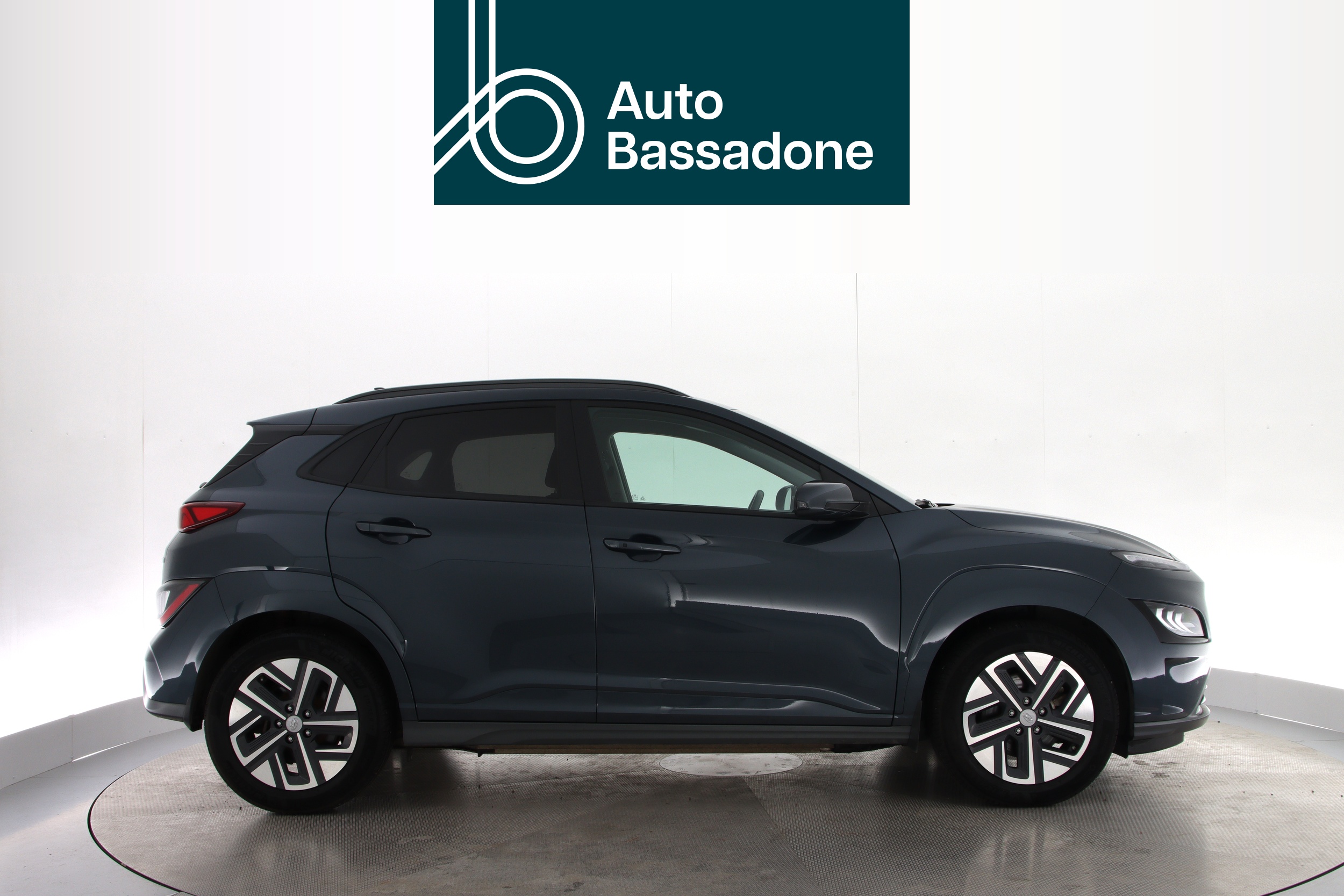 HYUNDAI Kona 2023
