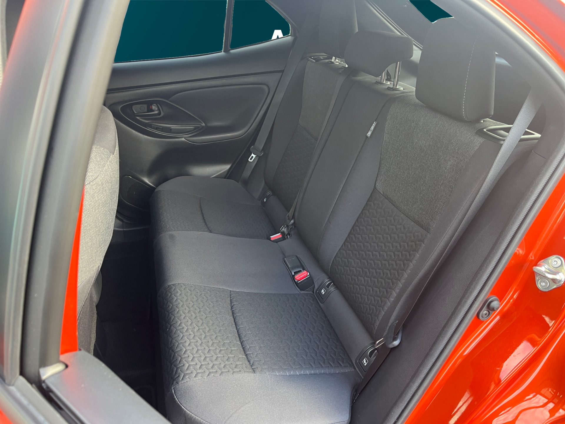 TOYOTA Yaris Cross 2023