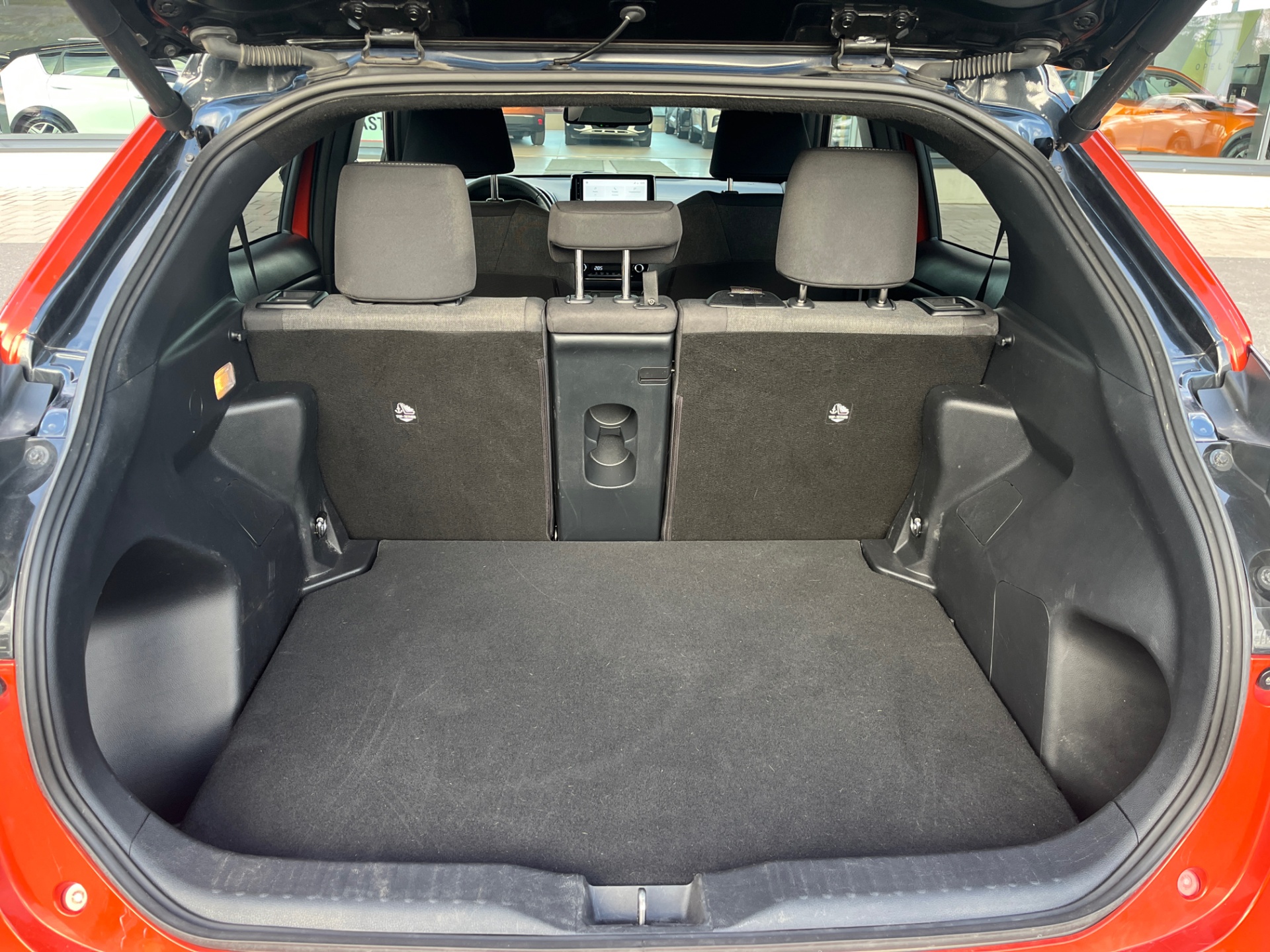 TOYOTA Yaris Cross 2023