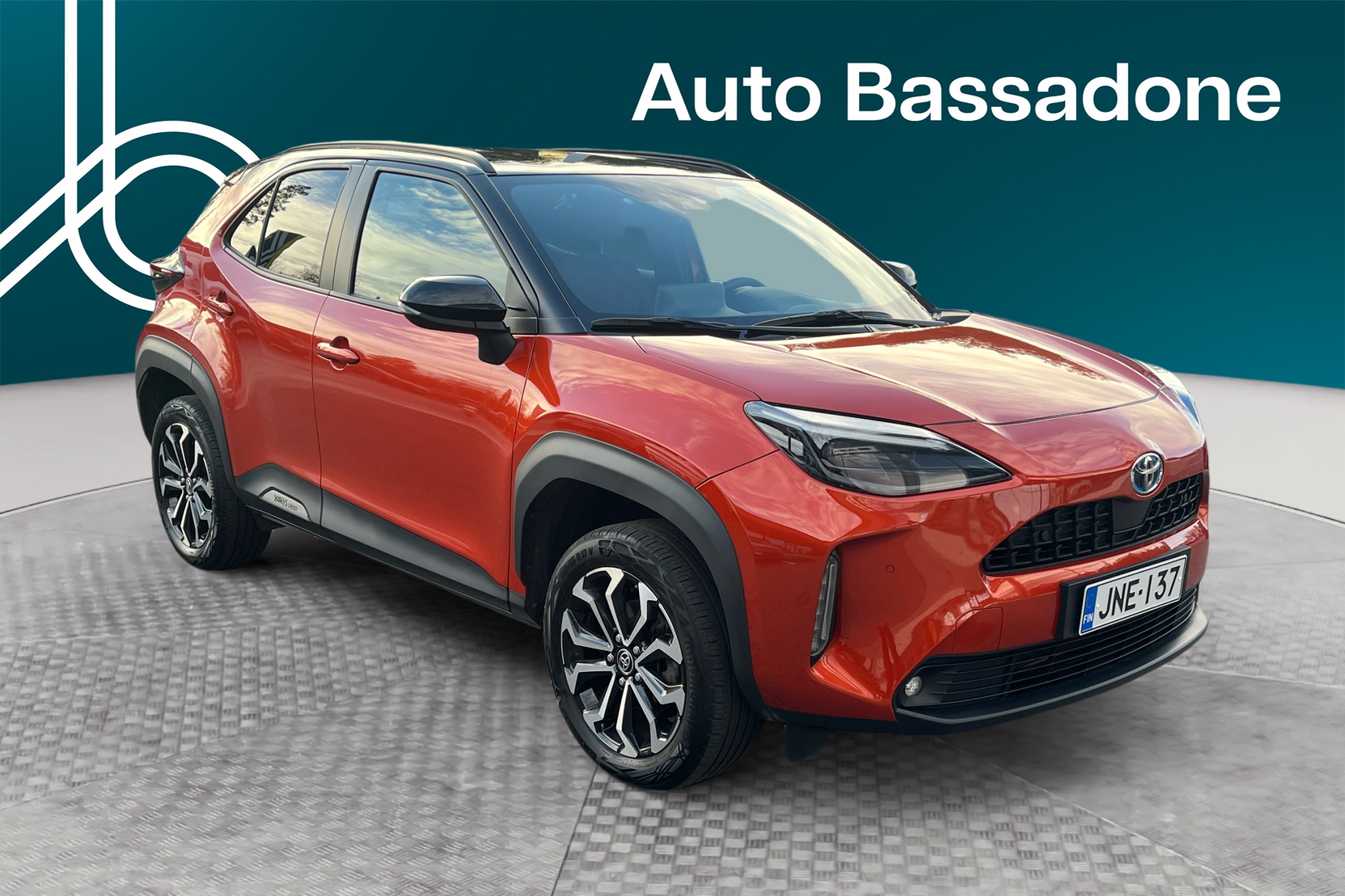 TOYOTA Yaris Cross 2023