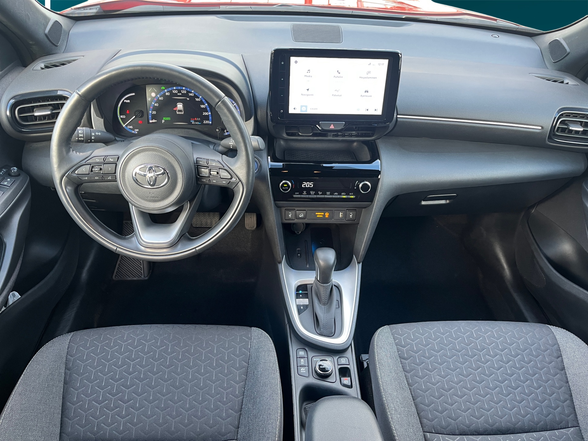 TOYOTA Yaris Cross 2023