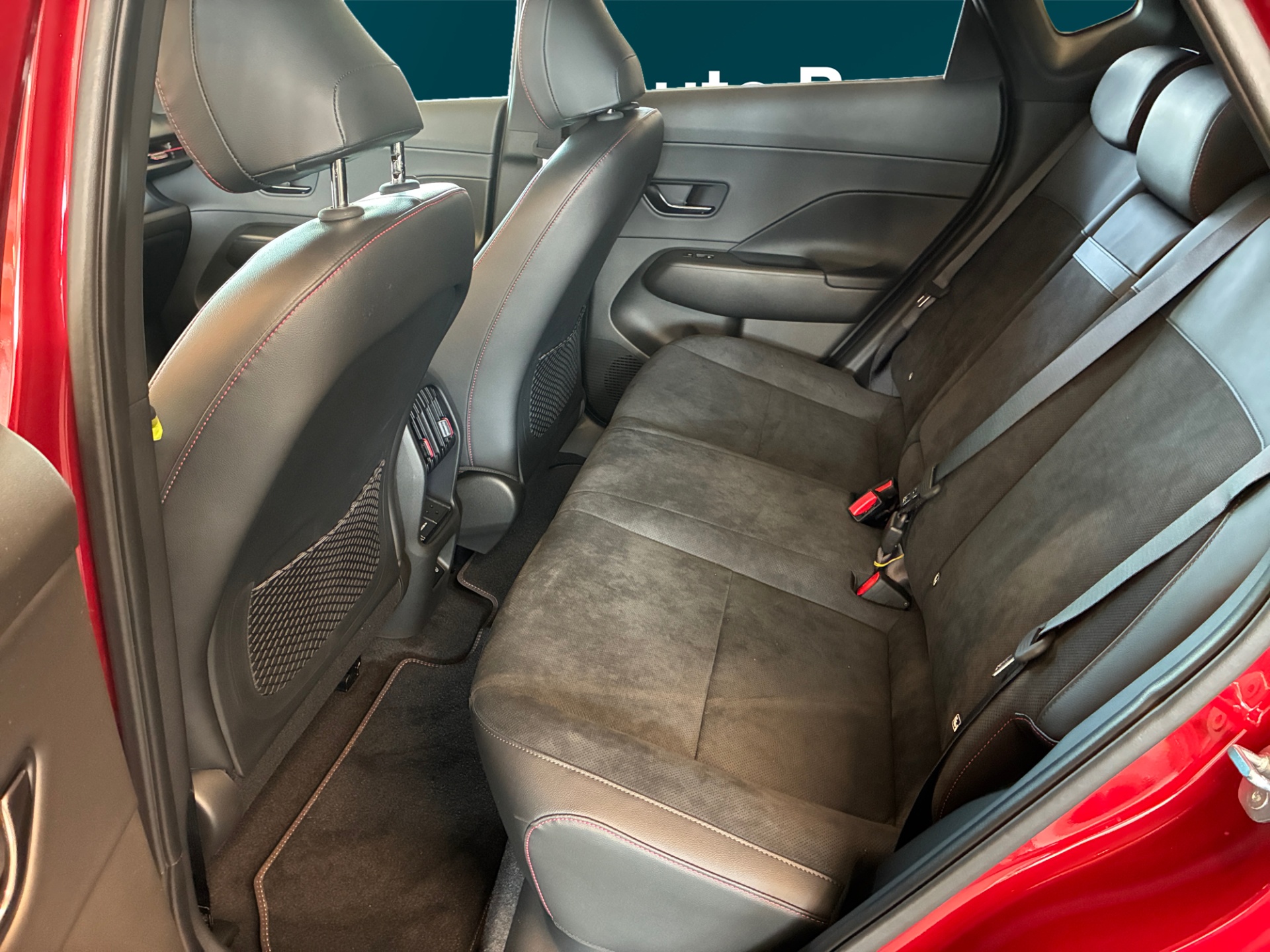 Hyundai KONA Electric 2026