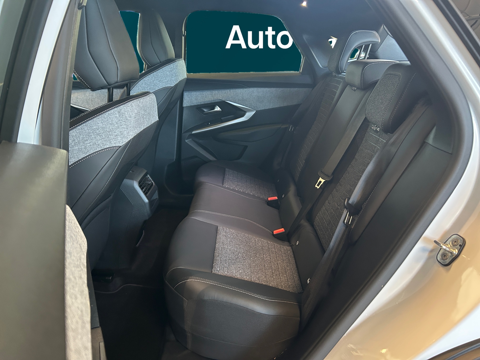 PEUGEOT 3008 2025