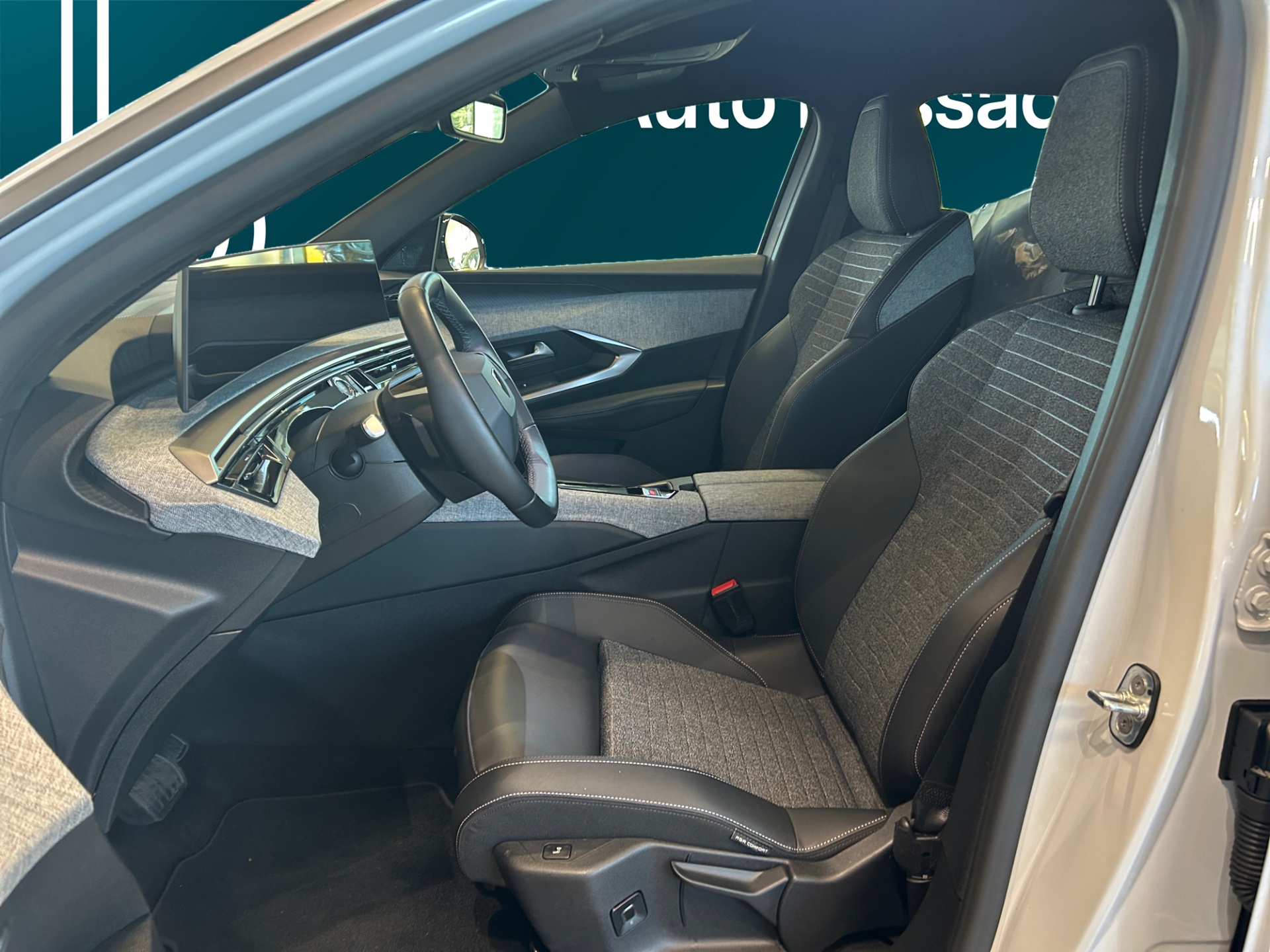 PEUGEOT 3008 2025