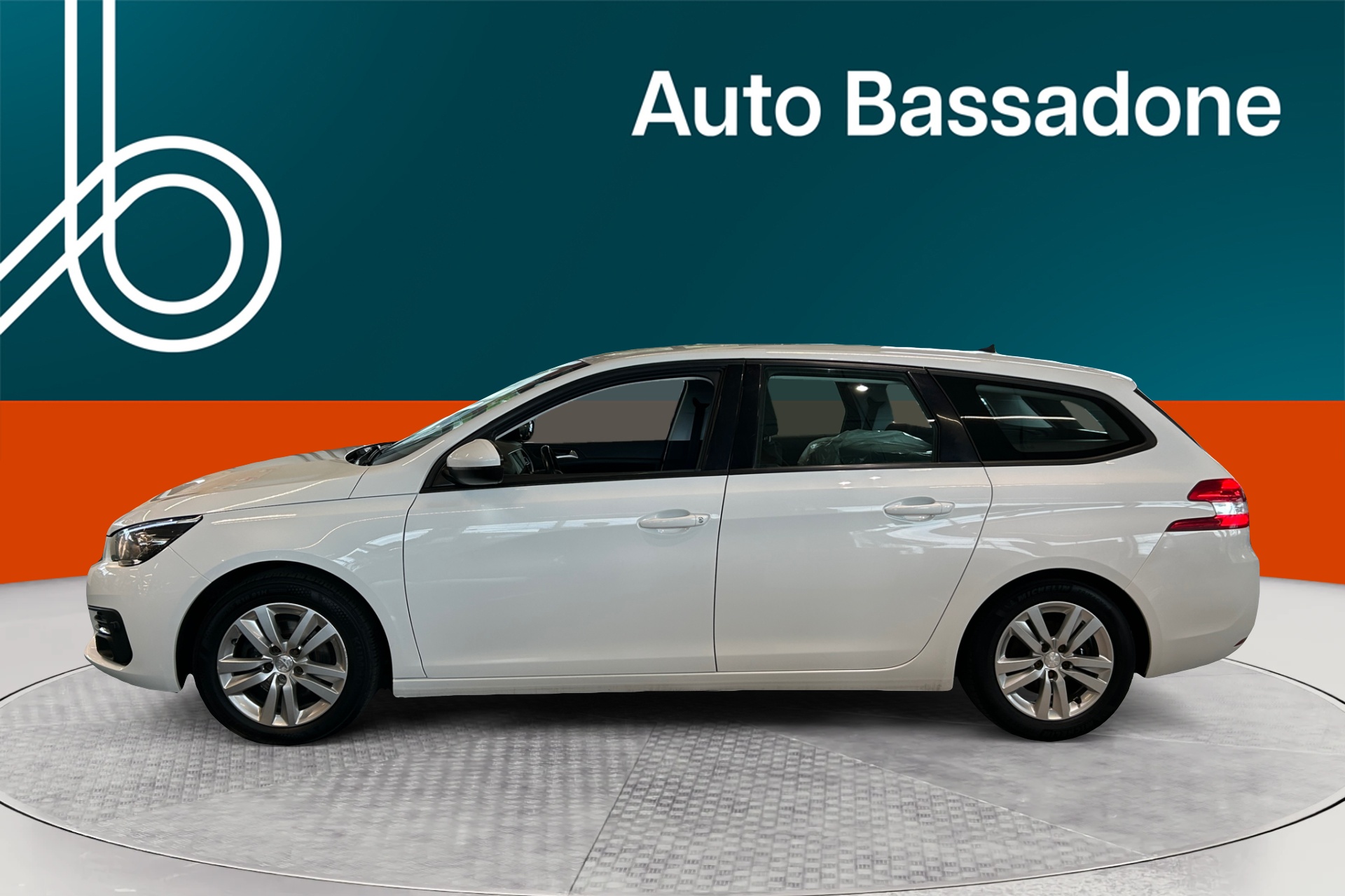 PEUGEOT 308 2021