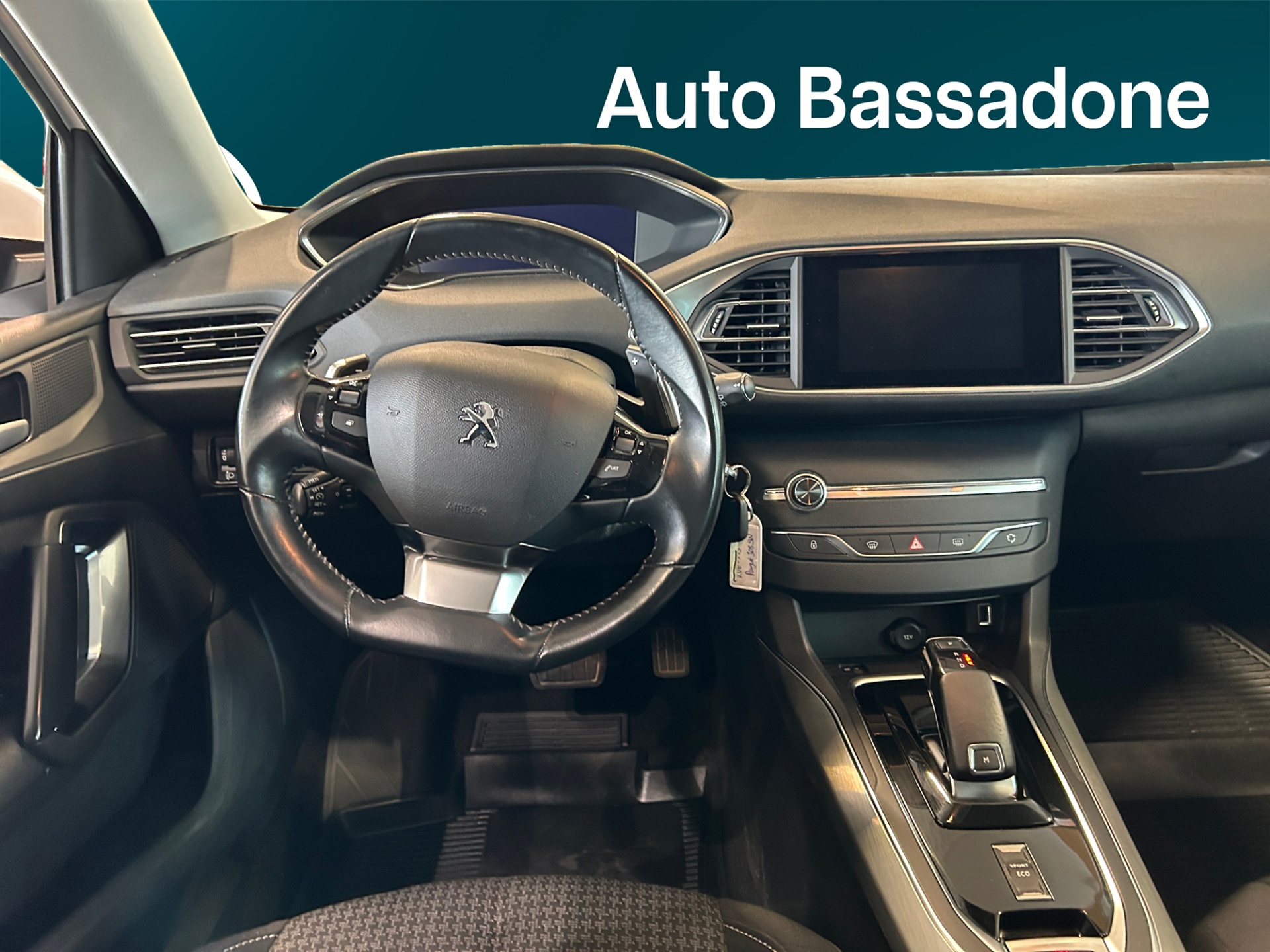 PEUGEOT 308 2021