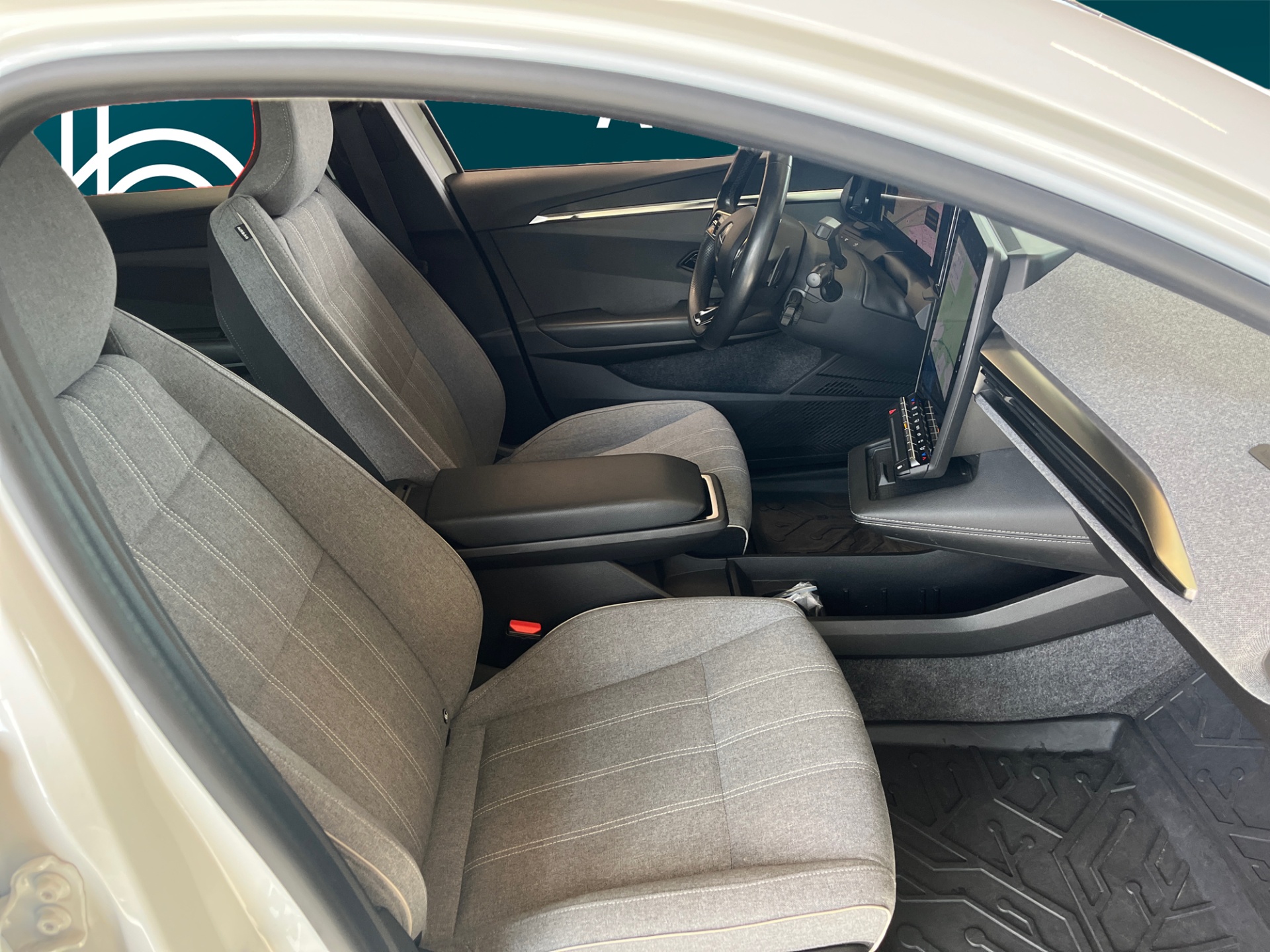 RENAULT Megane 2023