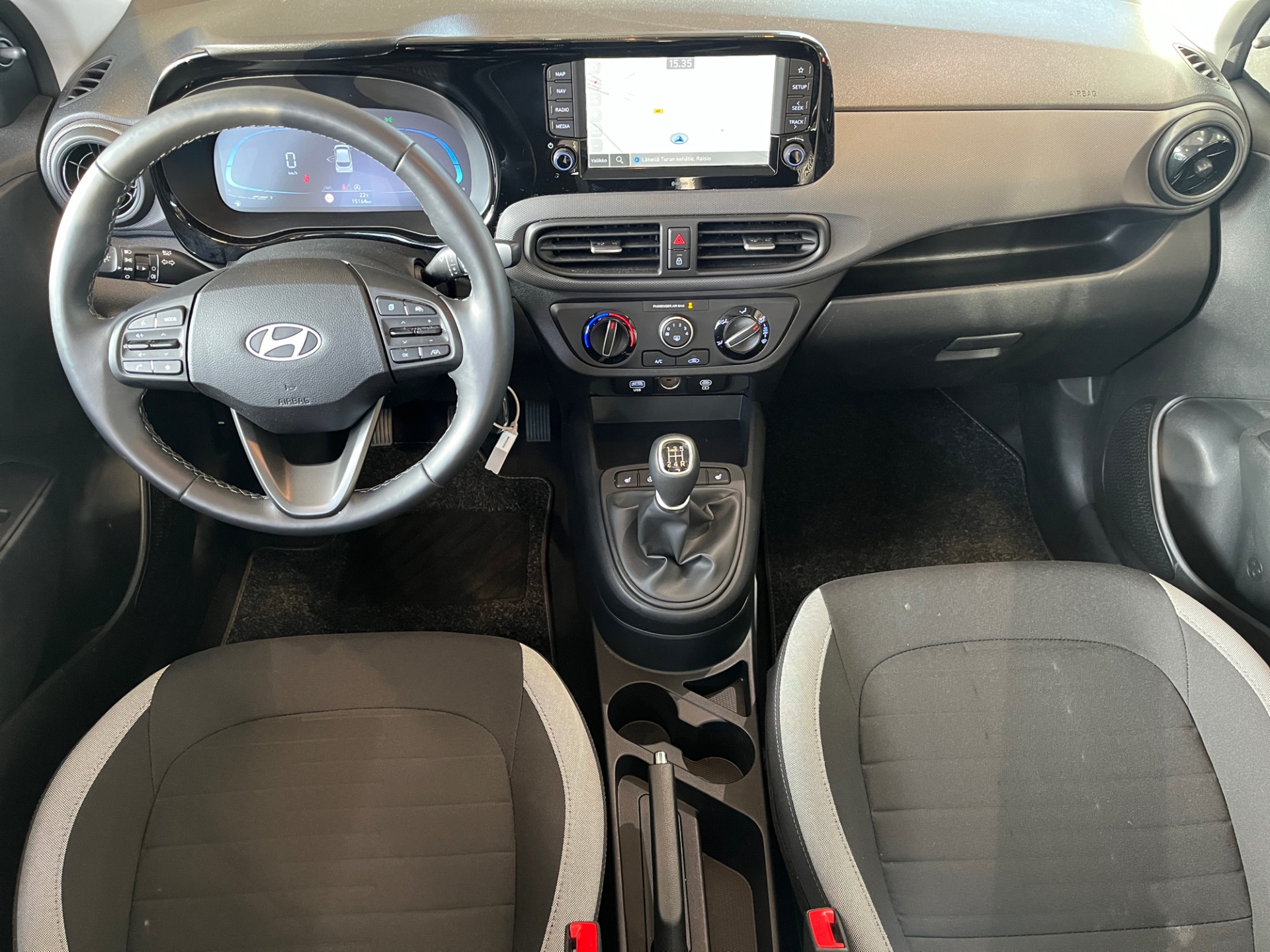 HYUNDAI I10 2025