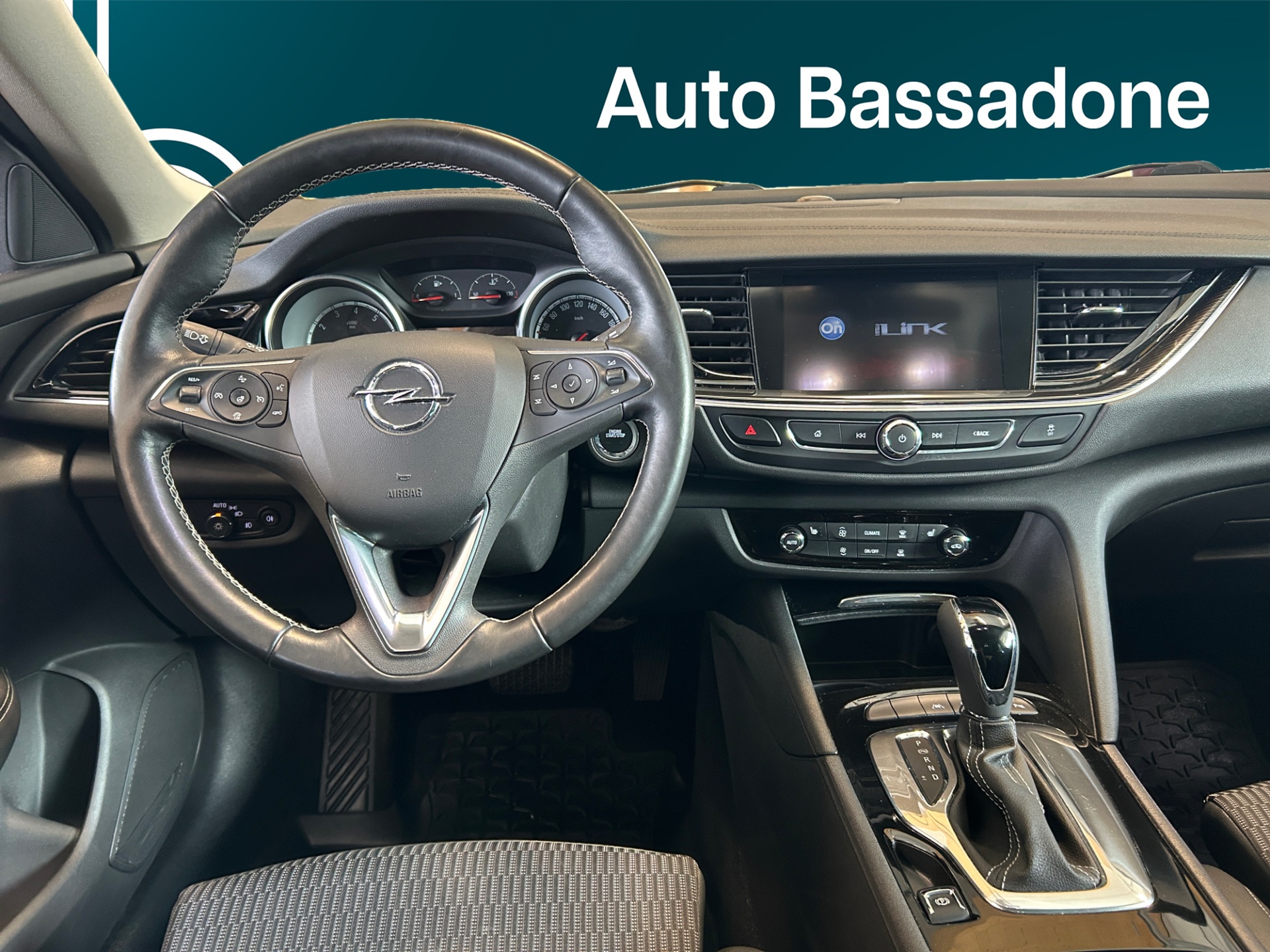 OPEL Insignia 2017