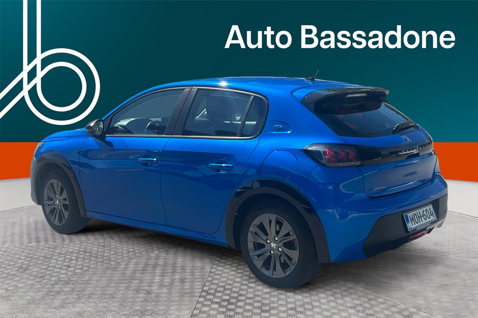 PEUGEOT e-208 2022