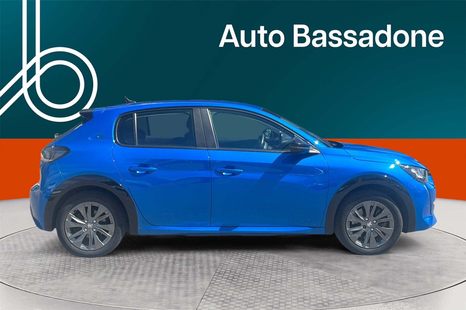 PEUGEOT e-208 2022
