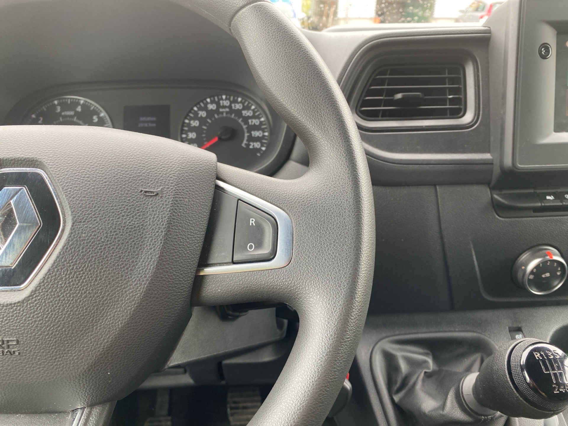 RENAULT Master 2023