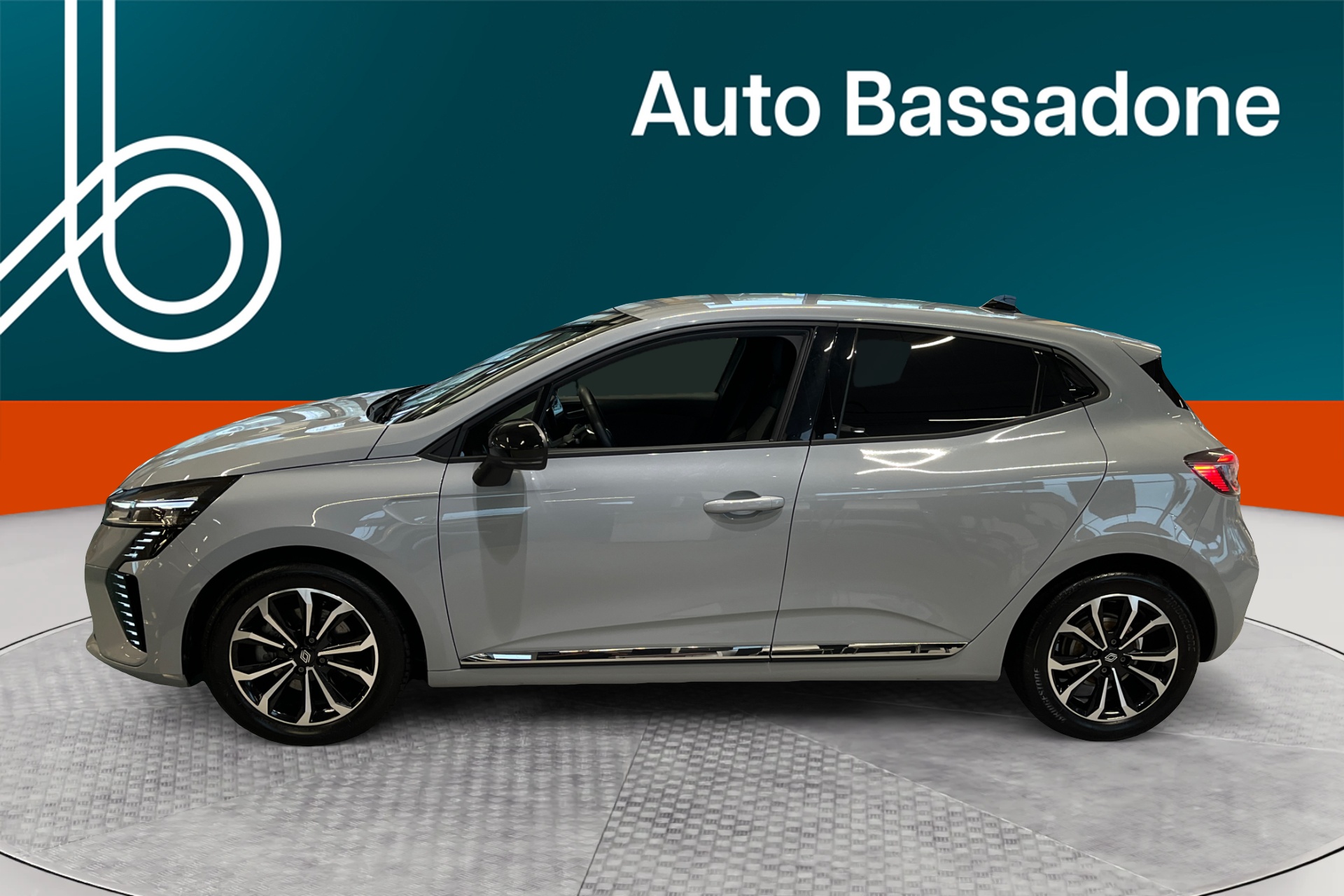 RENAULT Clio 2023