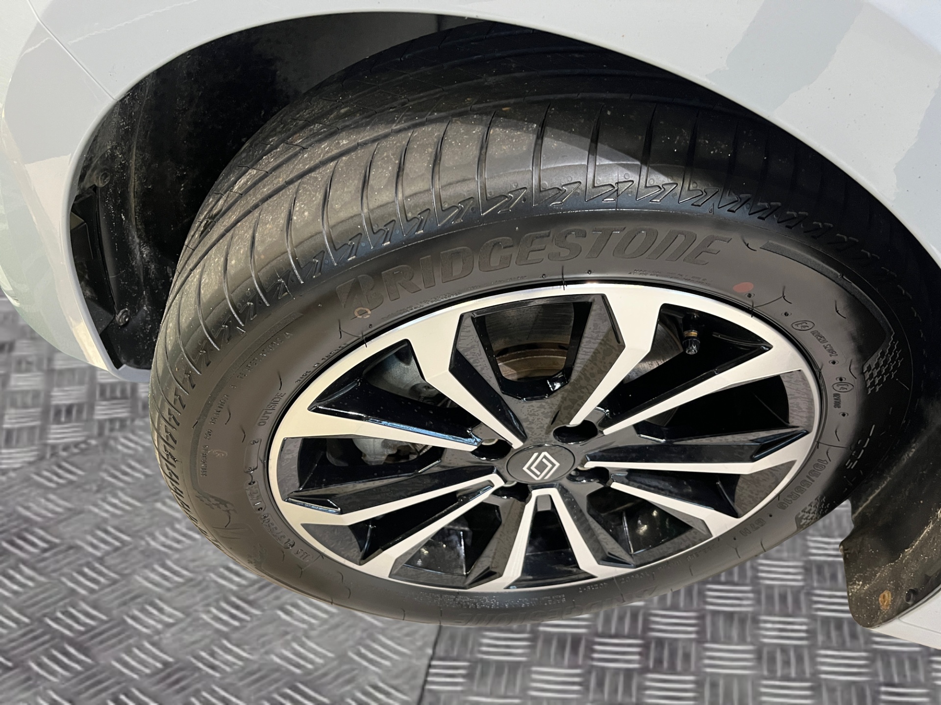 RENAULT Clio 2023