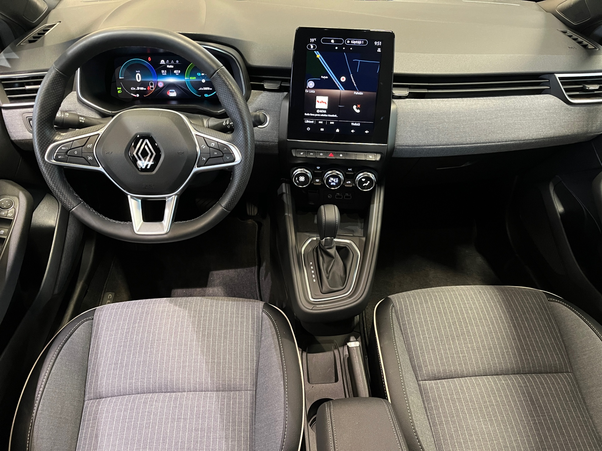 RENAULT Clio 2023